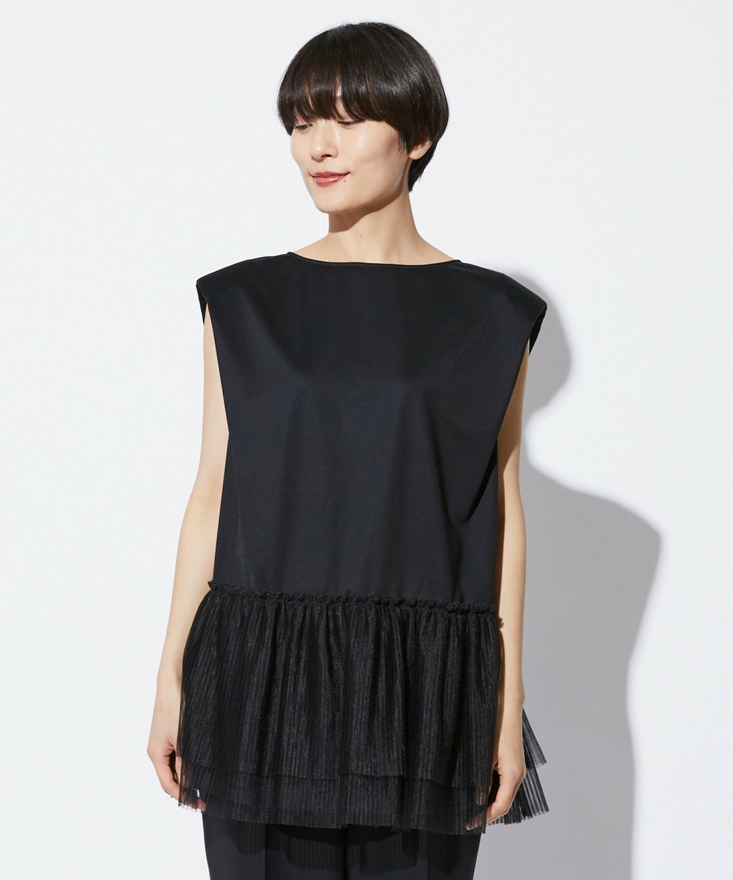 【MOGA Collection】【Lサイズ】MOGA Collection　コンパクトポンチフリルブラウス 詳細画像 ブラック 23