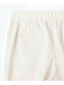 【MOGA】【Lサイズ】スタイリスト戸野塚かおるコラボ ドライリネンストレッチショートパンツ 詳細画像 キナリ 4