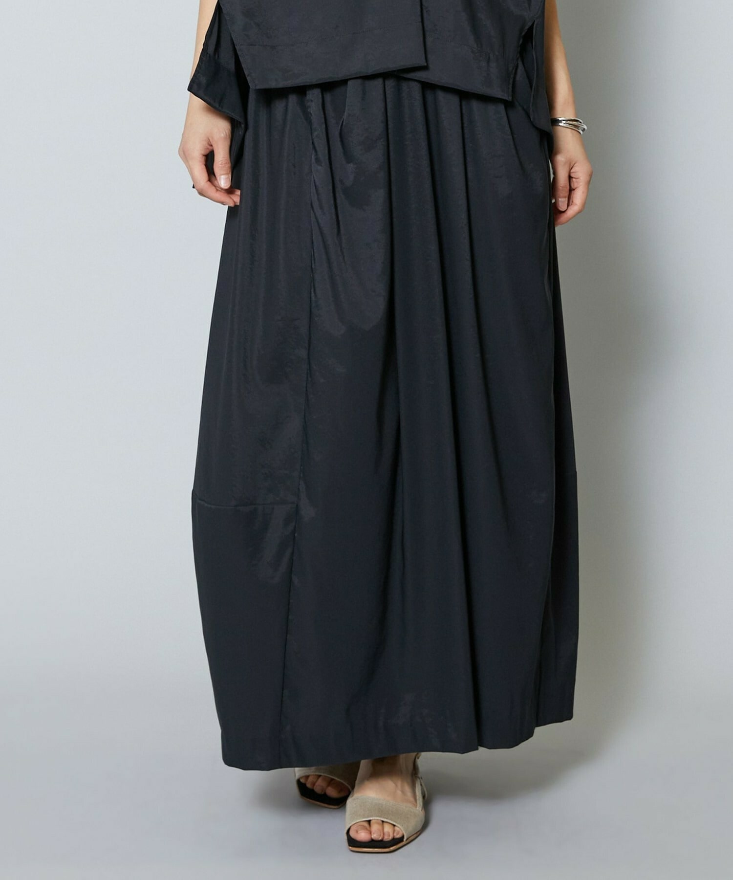 【MOGA】【Lサイズ】37.5ナイロンストレッチコクーンスカート 詳細画像 ブラック 2