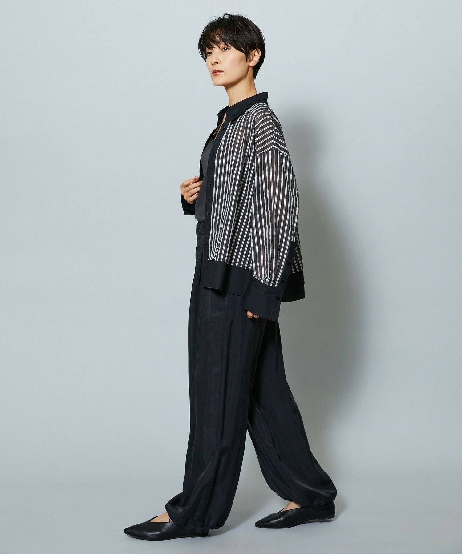 【MOGA】【Lサイズ】パウダリーキュプラパラシュートパンツ 詳細画像 チャコールグレー 16