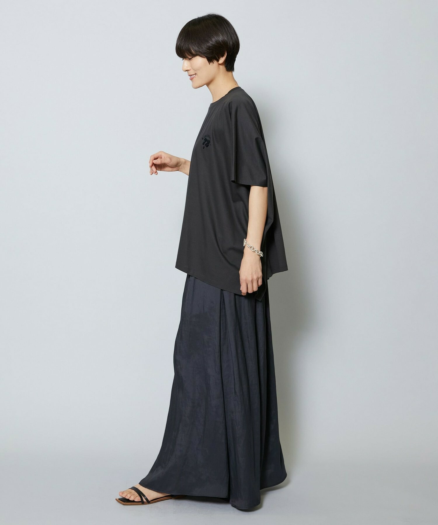 【MOGA】【Lサイズ】SHOGO SEKINE×MOGA コラボ ロゴT 詳細画像 チャコール 11