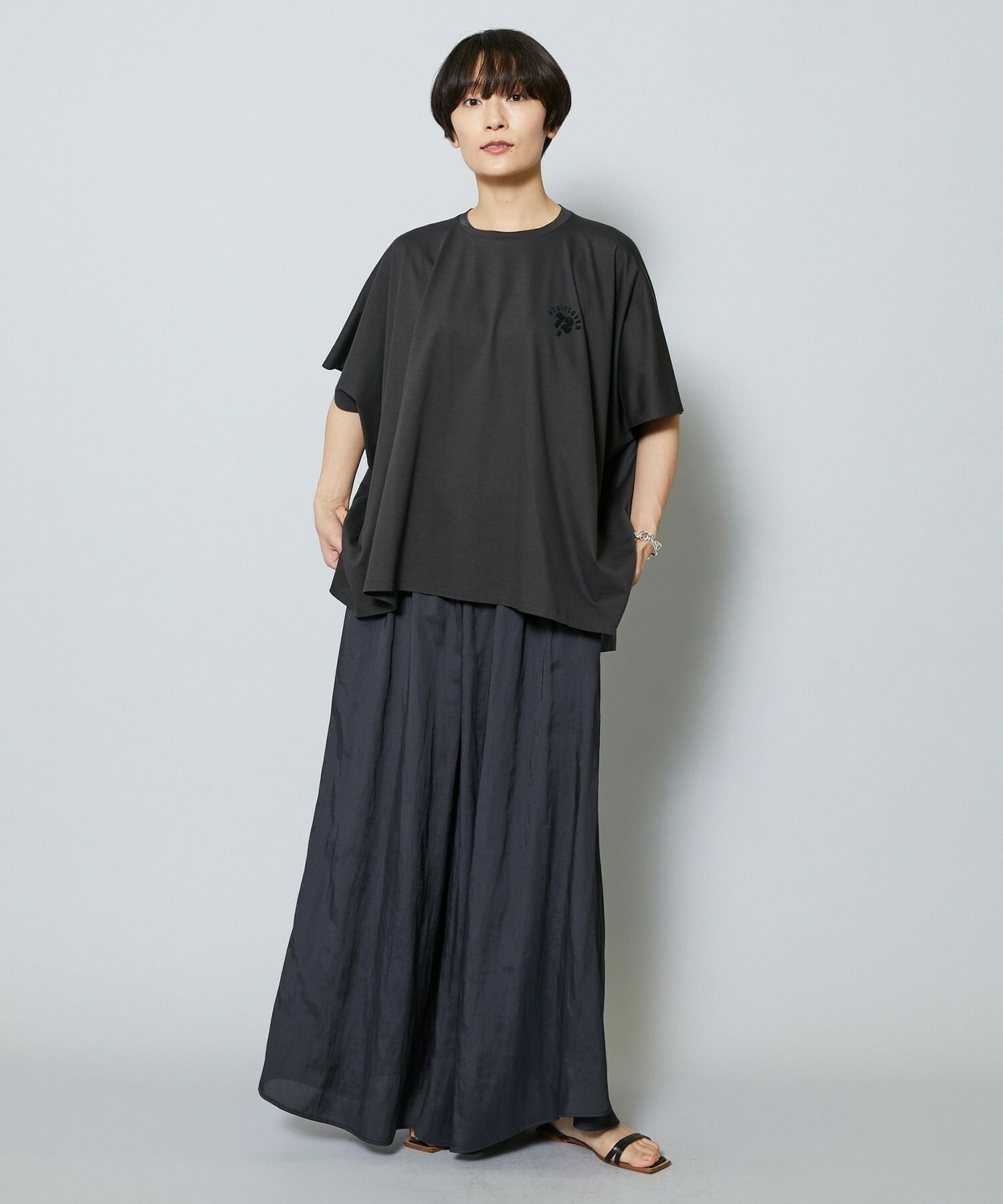 【MOGA】【Lサイズ】SHOGO SEKINE×MOGA コラボ ロゴT 詳細画像 チャコール 6