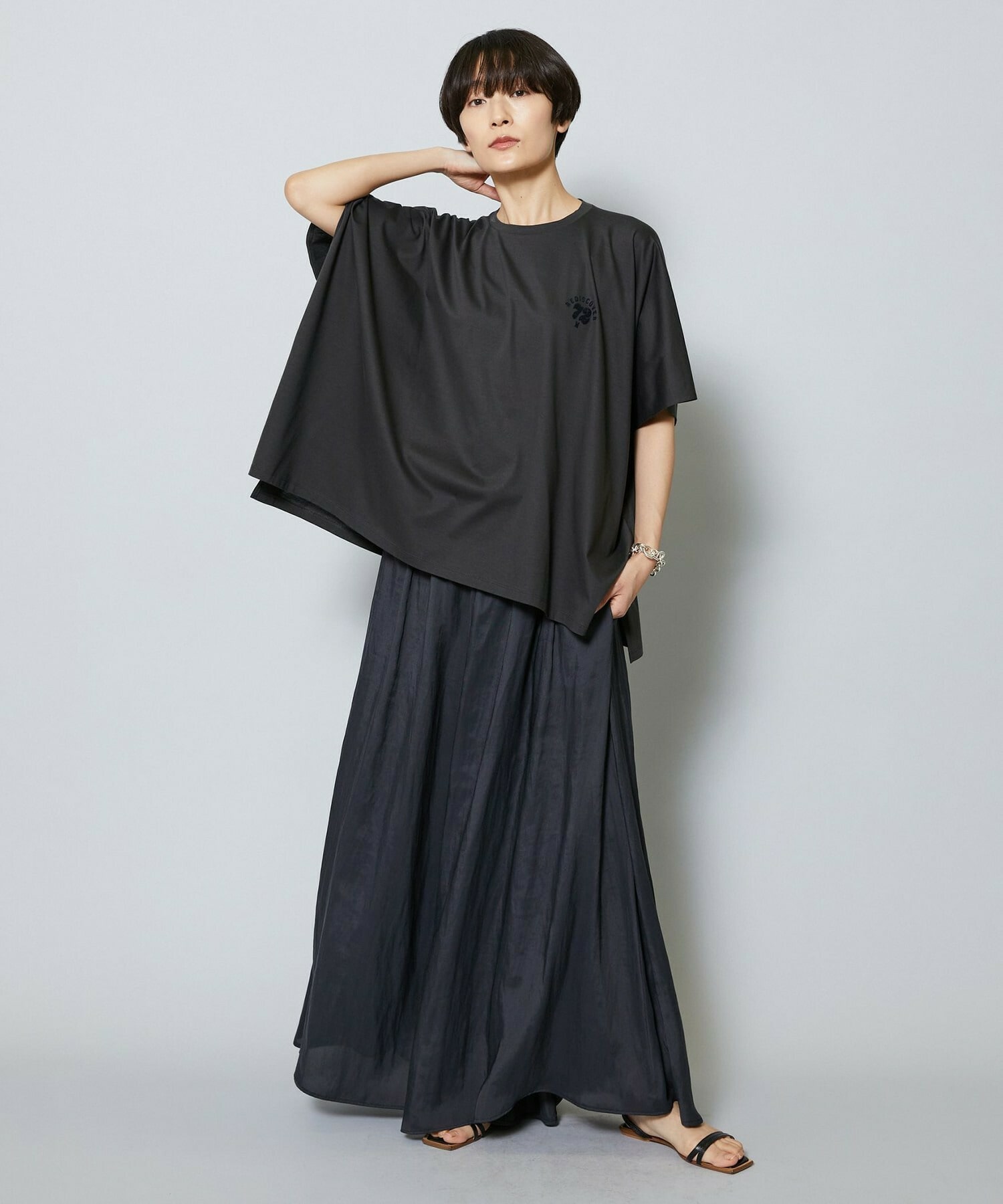 【MOGA】【Lサイズ】SHOGO SEKINE×MOGA コラボ ロゴT 詳細画像 チャコール 7