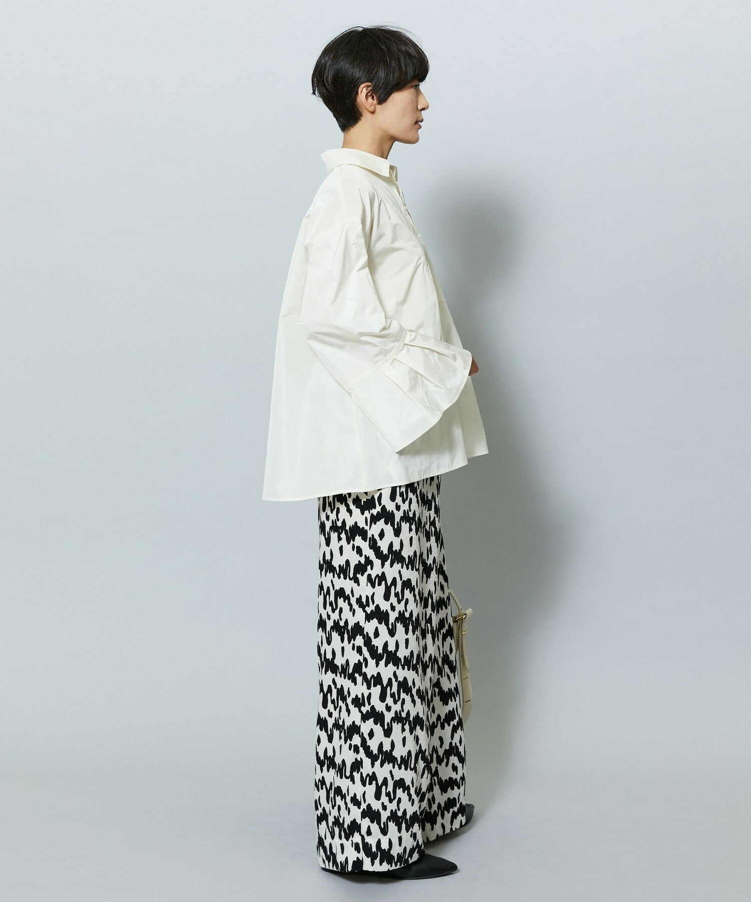 【MOGA】【Lサイズ】メモリーマイクロタフタプルオーバーシャツ 詳細画像 アイボリー 19