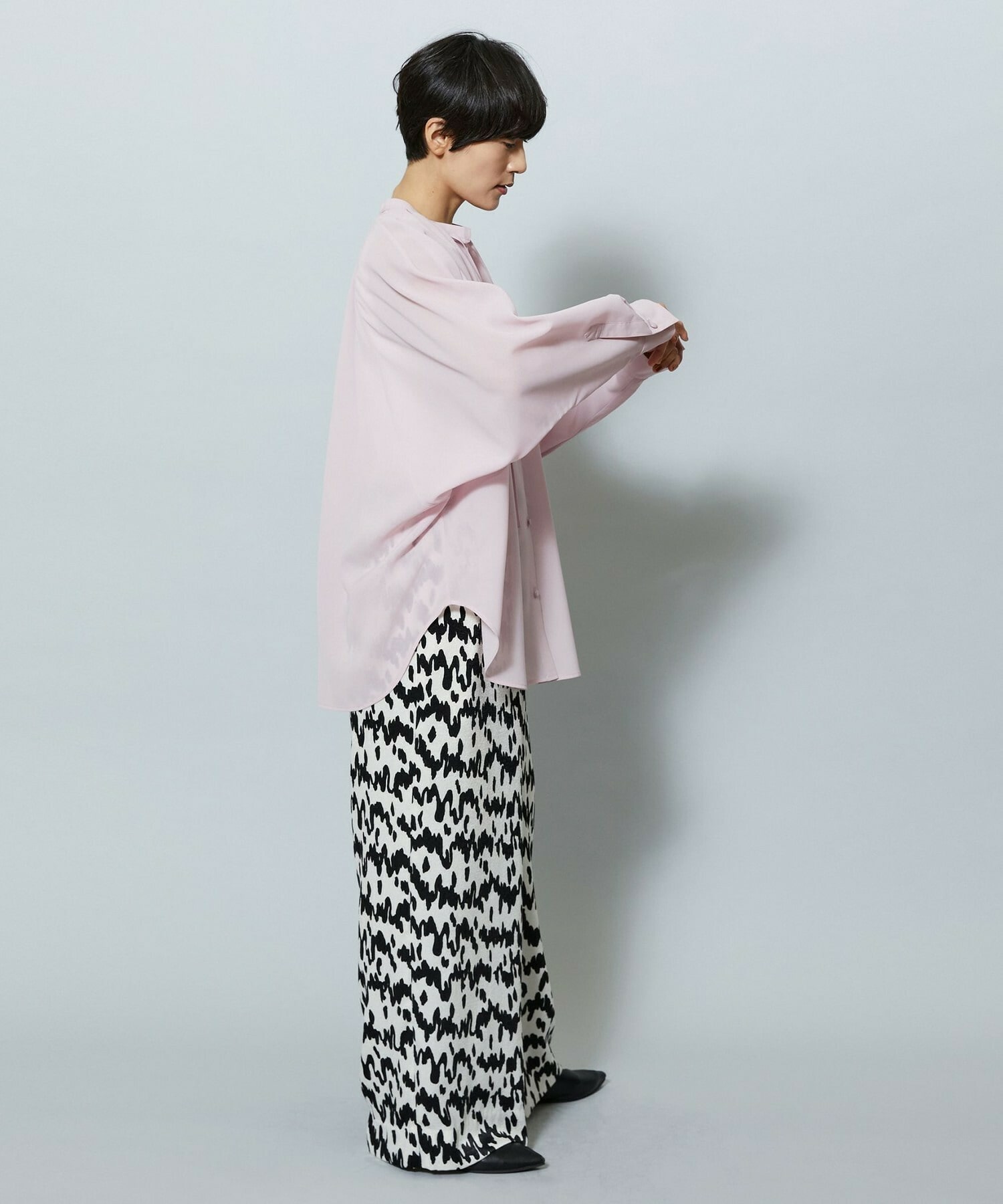 【MOGA】【Lサイズ】ベルベットサテンハンドドローイングプリントパンツ 詳細画像 オフホワイト 13