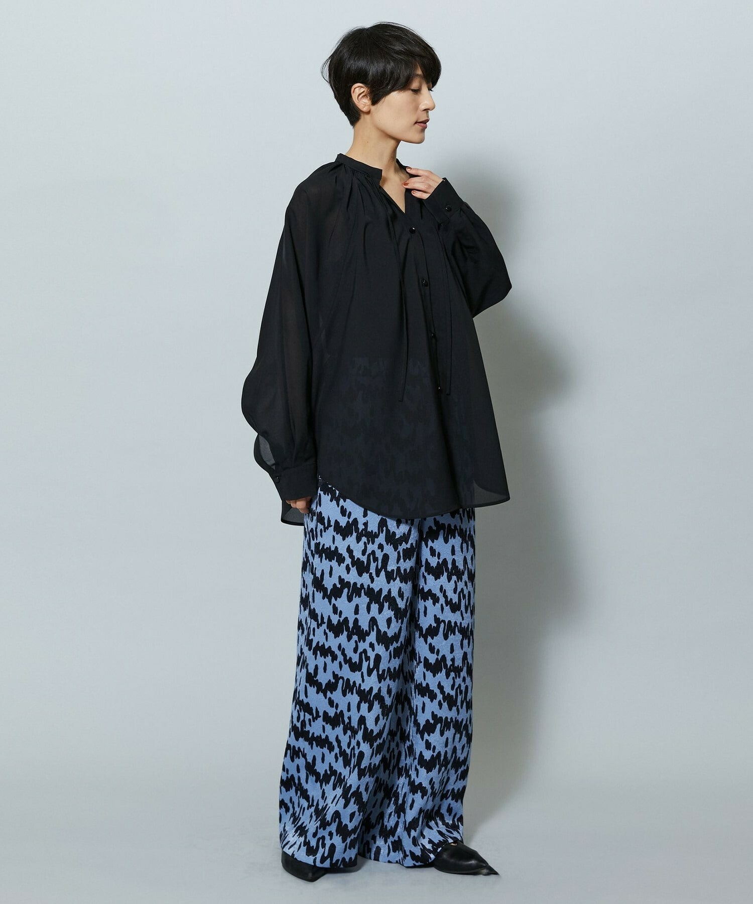 【MOGA】【Lサイズ】ベルベットサテンハンドドローイングプリントパンツ 詳細画像 オフホワイト 23