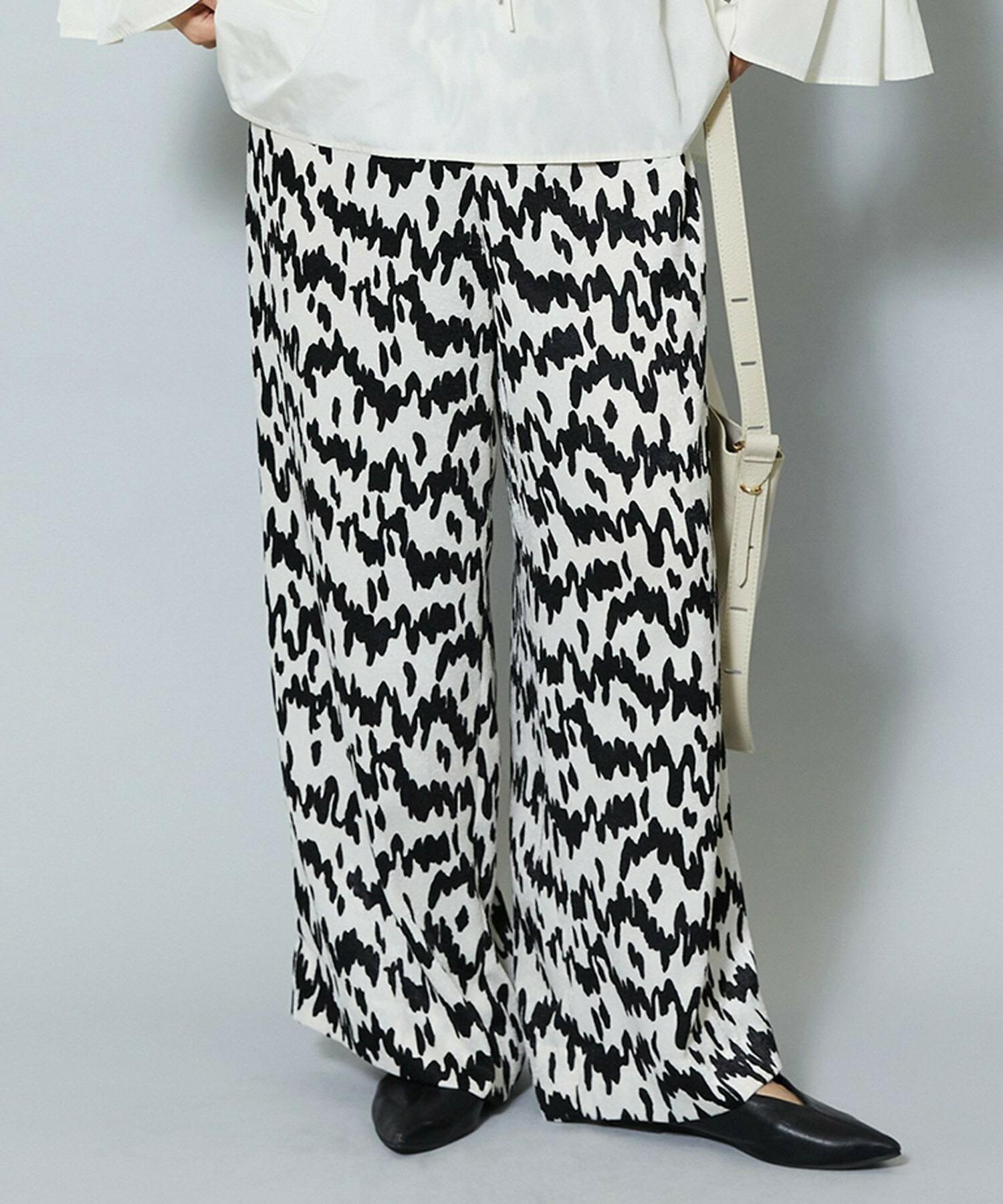 【MOGA】【Lサイズ】ベルベットサテンハンドドローイングプリントパンツ 詳細画像 オフホワイト 2