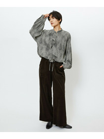 【feerique】【Lサイズ】feerique ジョーゼットプリントフリルブラウス 詳細画像 ブラック系その他 23