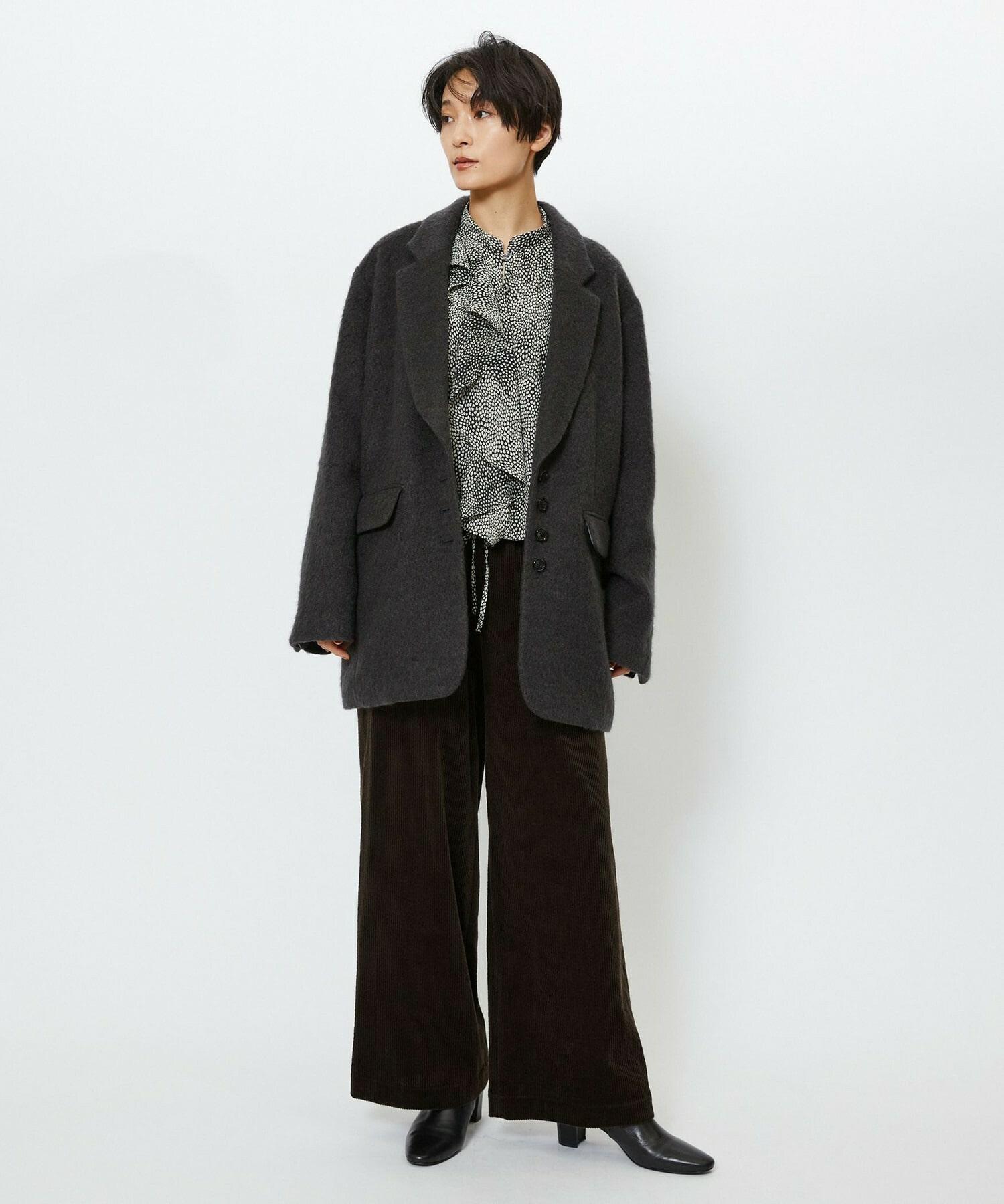 【feerique】【Lサイズ】feerique ジョーゼットプリントフリルブラウス 詳細画像 ブラック系その他 10