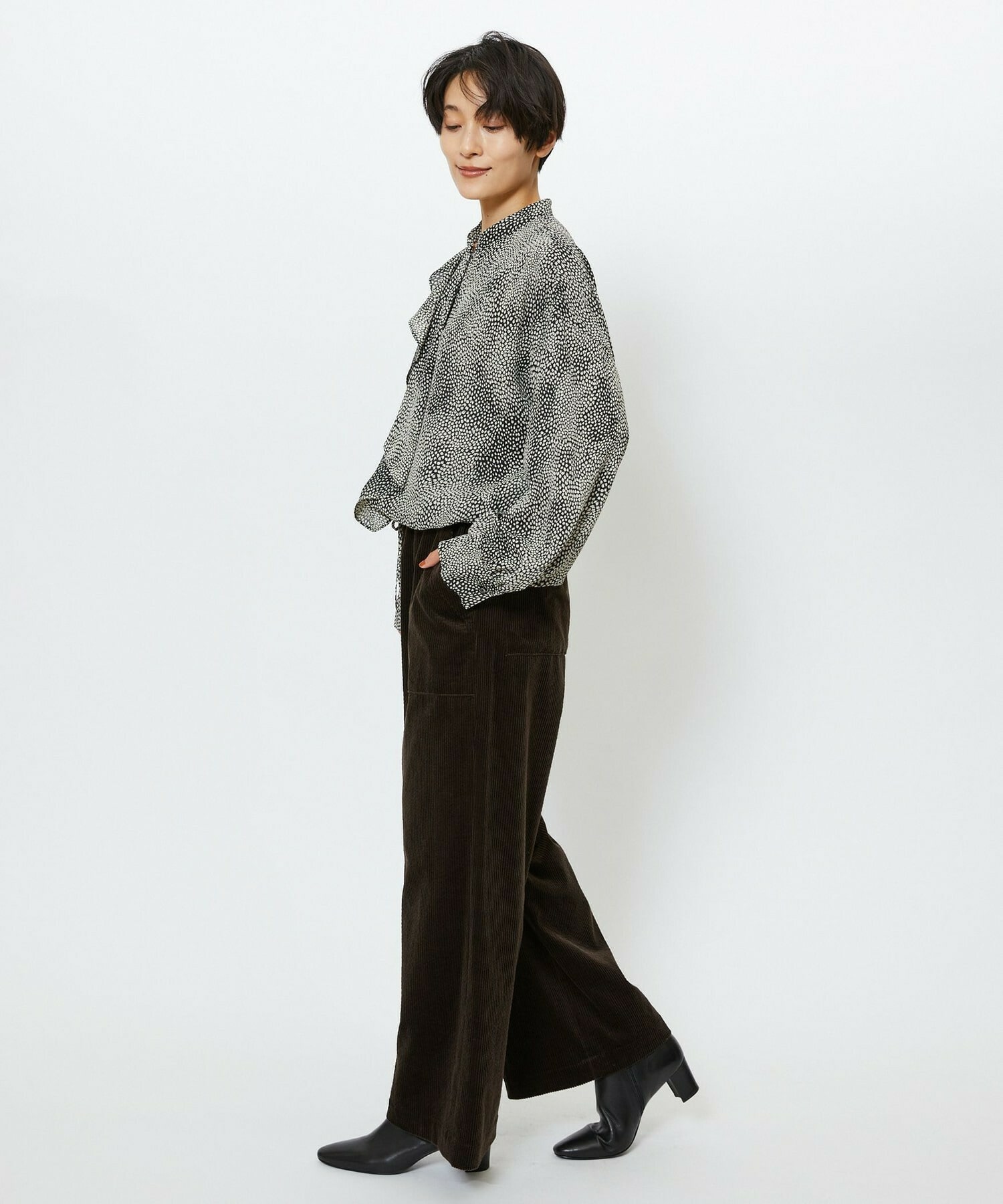 【feerique】【Lサイズ】feerique ジョーゼットプリントフリルブラウス 詳細画像 ブラック系その他 16