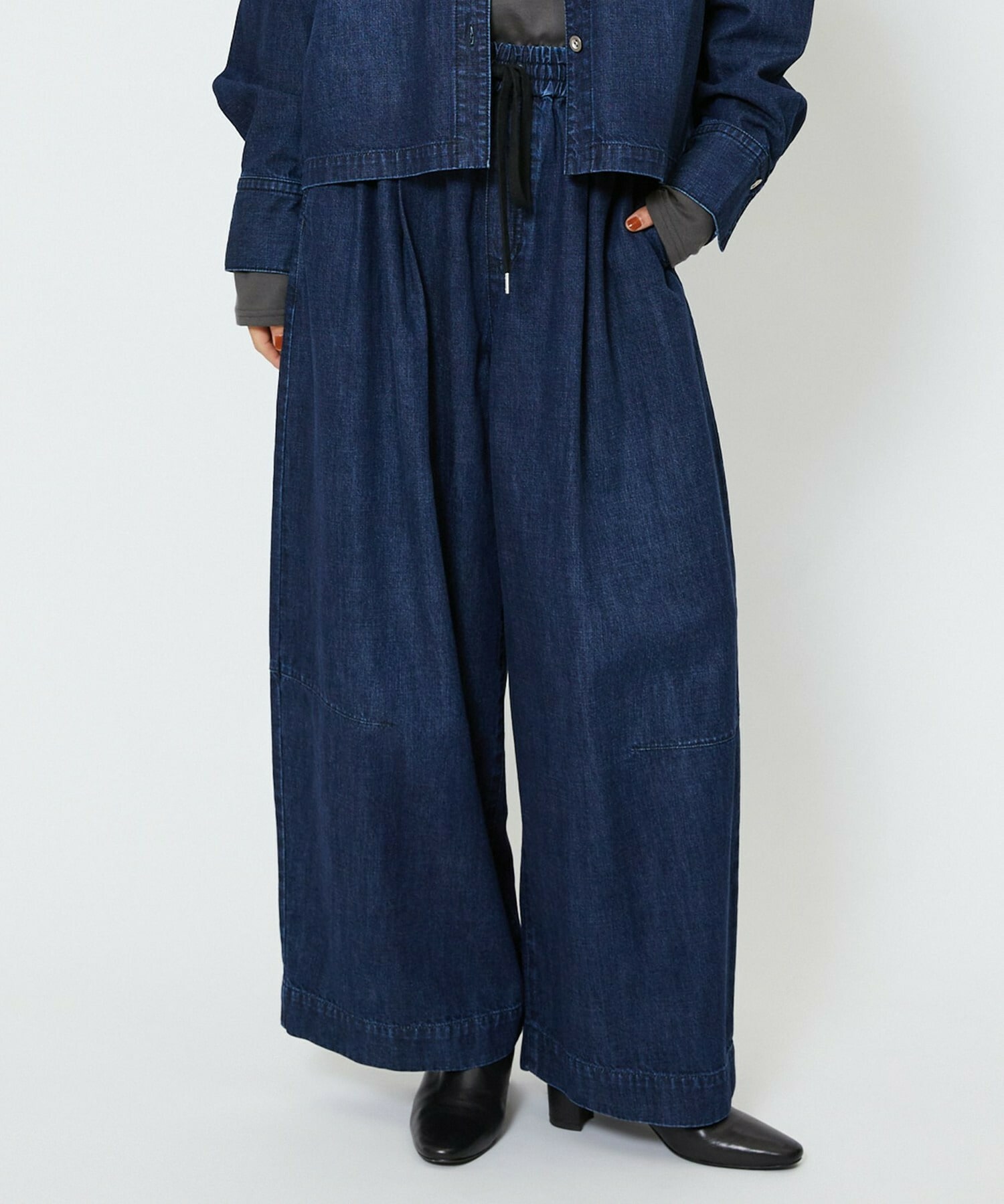 【feerique】【Lサイズ】feerique　デニムコクーンシルエットワイドパンツ 詳細画像 ネイビー 2