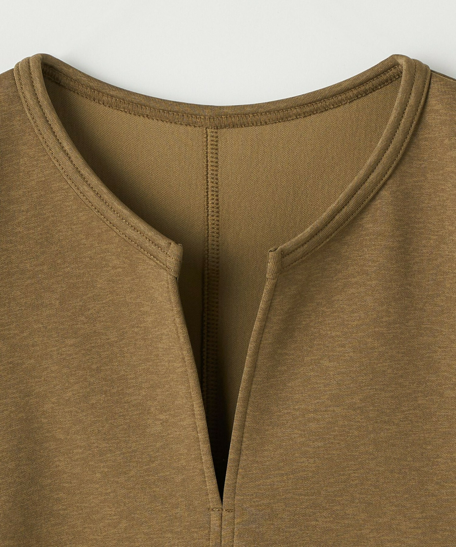 【feerique】【Lサイズ】feerique スキューバダンボールプルオーバー 詳細画像 ブラック 1