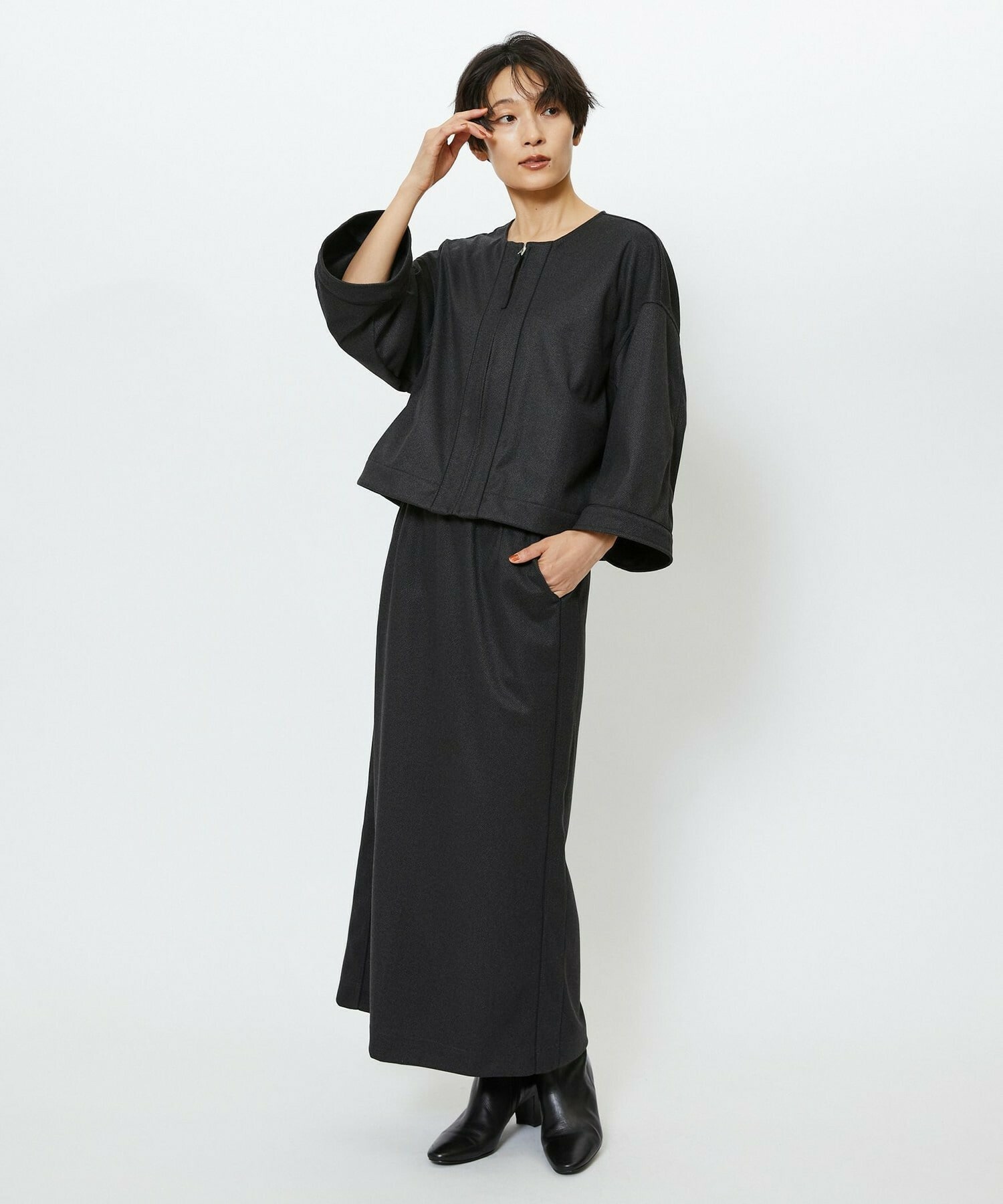 【feerique】【Lサイズ】feerique ウールライクニットツイルコクーンシルエットプルオーバー 詳細画像 チャコールグレー 24