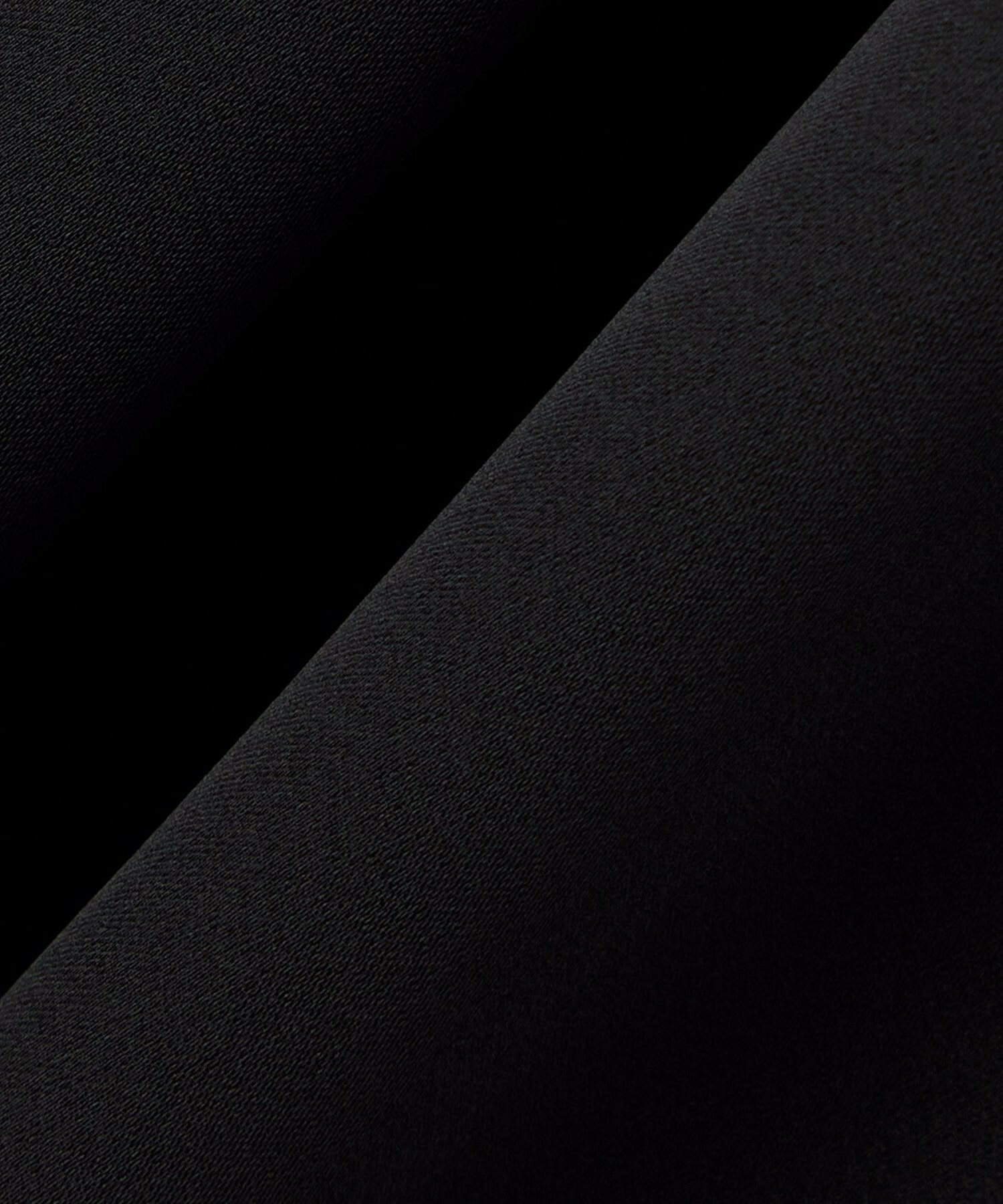 【wb】【Lサイズ】wb バックサテンジョーゼットVネックブラウス 詳細画像 ブラック 7