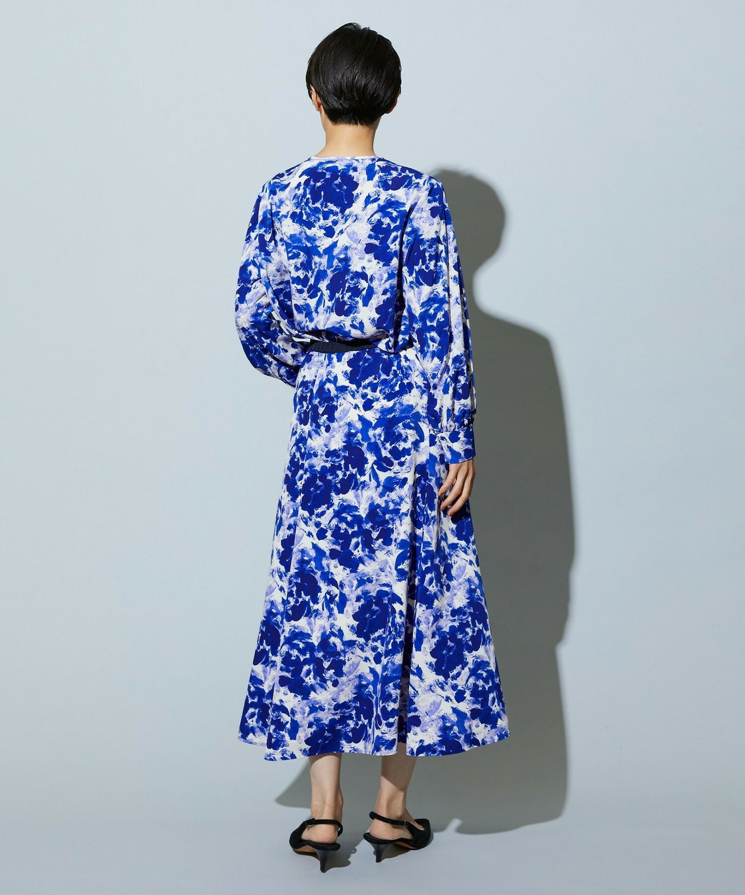 【wb】【Lサイズ】wb アブストラクトライクプリントフレアースカート 詳細画像 ブルー系その他 18