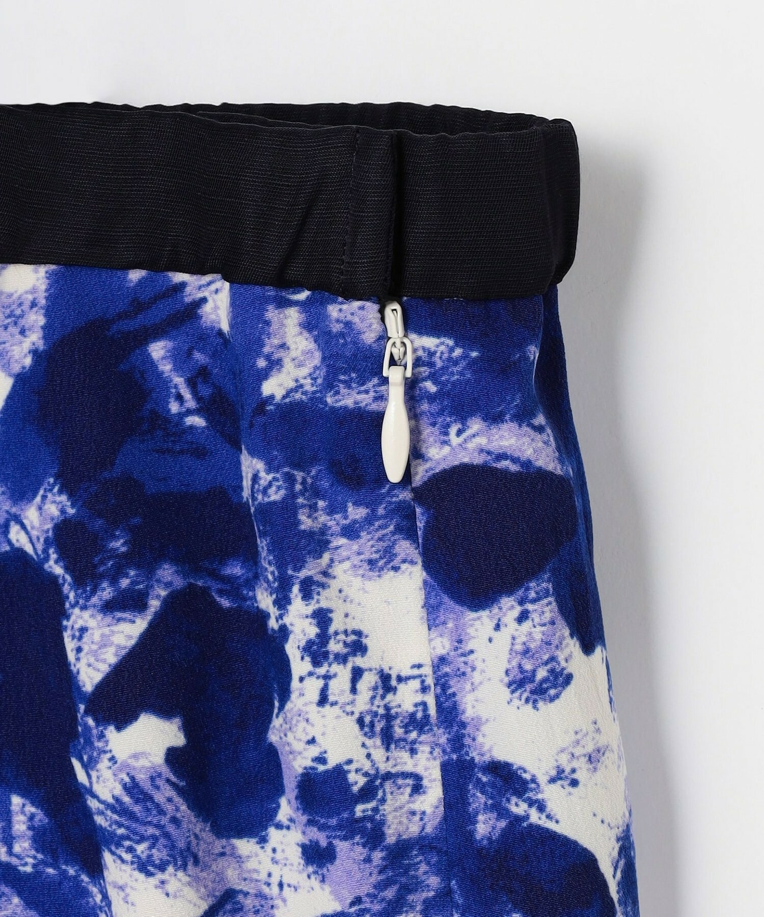 【wb】【Lサイズ】wb アブストラクトライクプリントフレアースカート 詳細画像 ブルー系その他 2