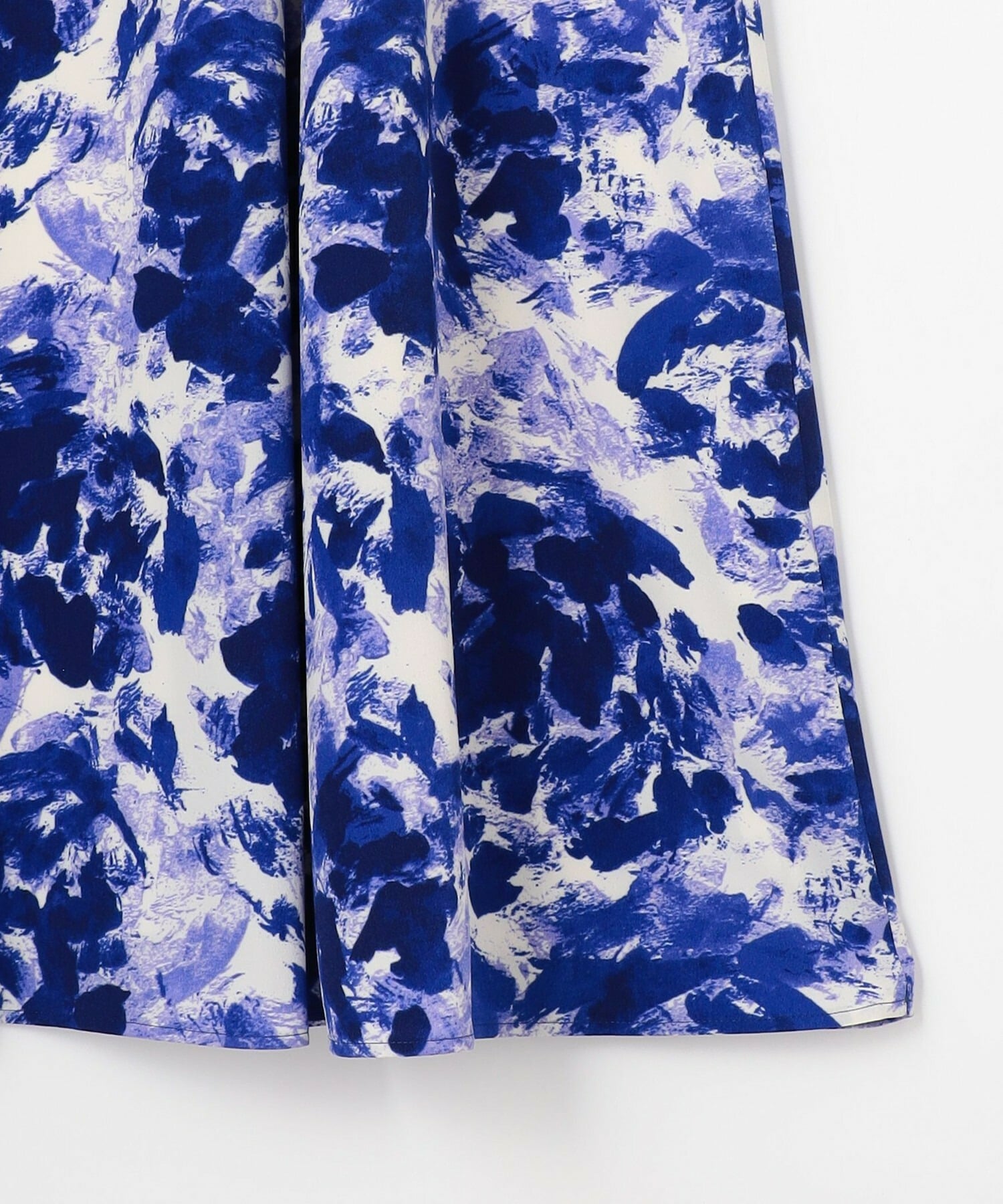 【wb】【Lサイズ】wb アブストラクトライクプリントフレアースカート 詳細画像 ブルー系その他 3