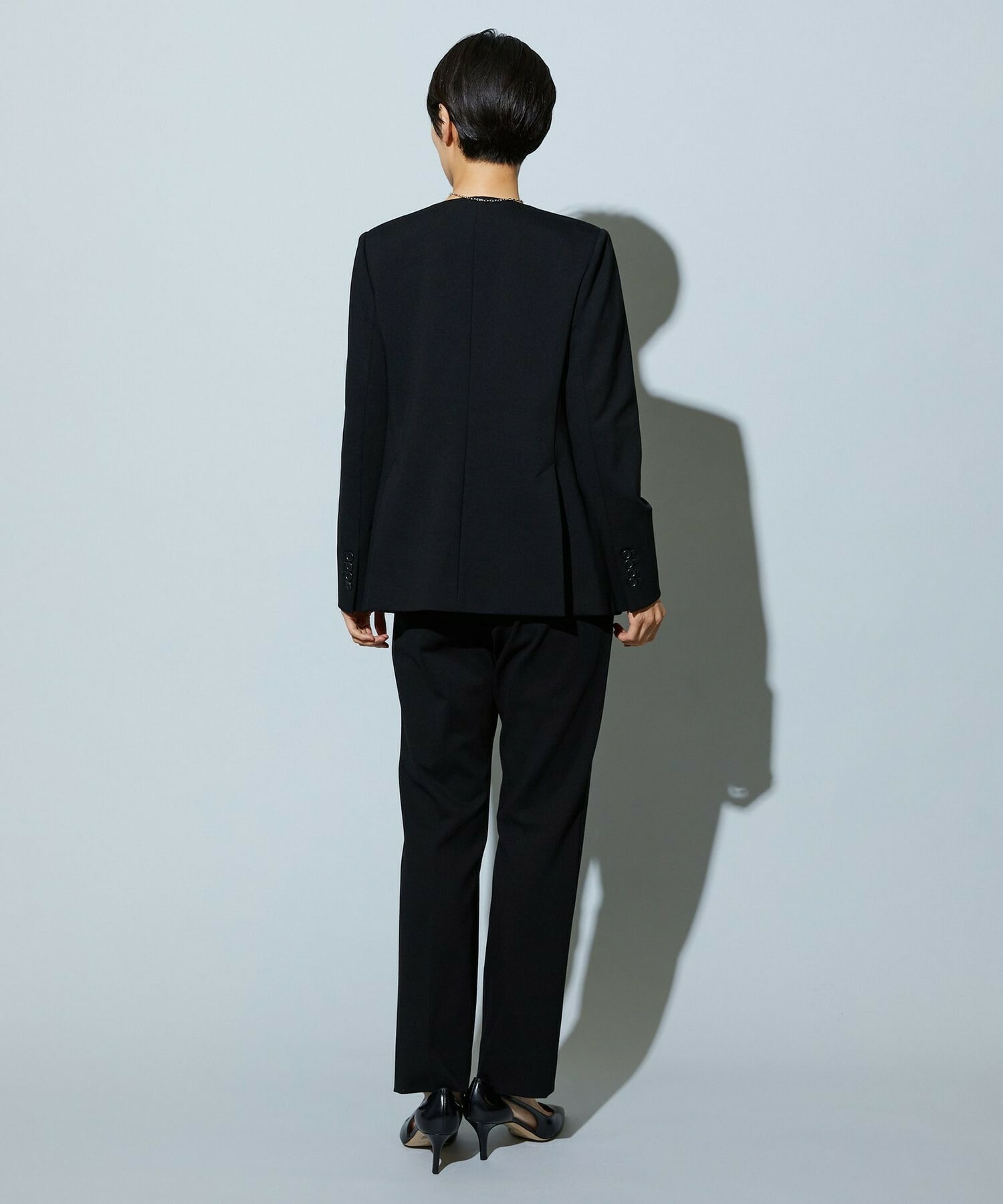 【wb】【Lサイズ】wb ハイゲージポンチノーカラージャケット 詳細画像 ブラック 8