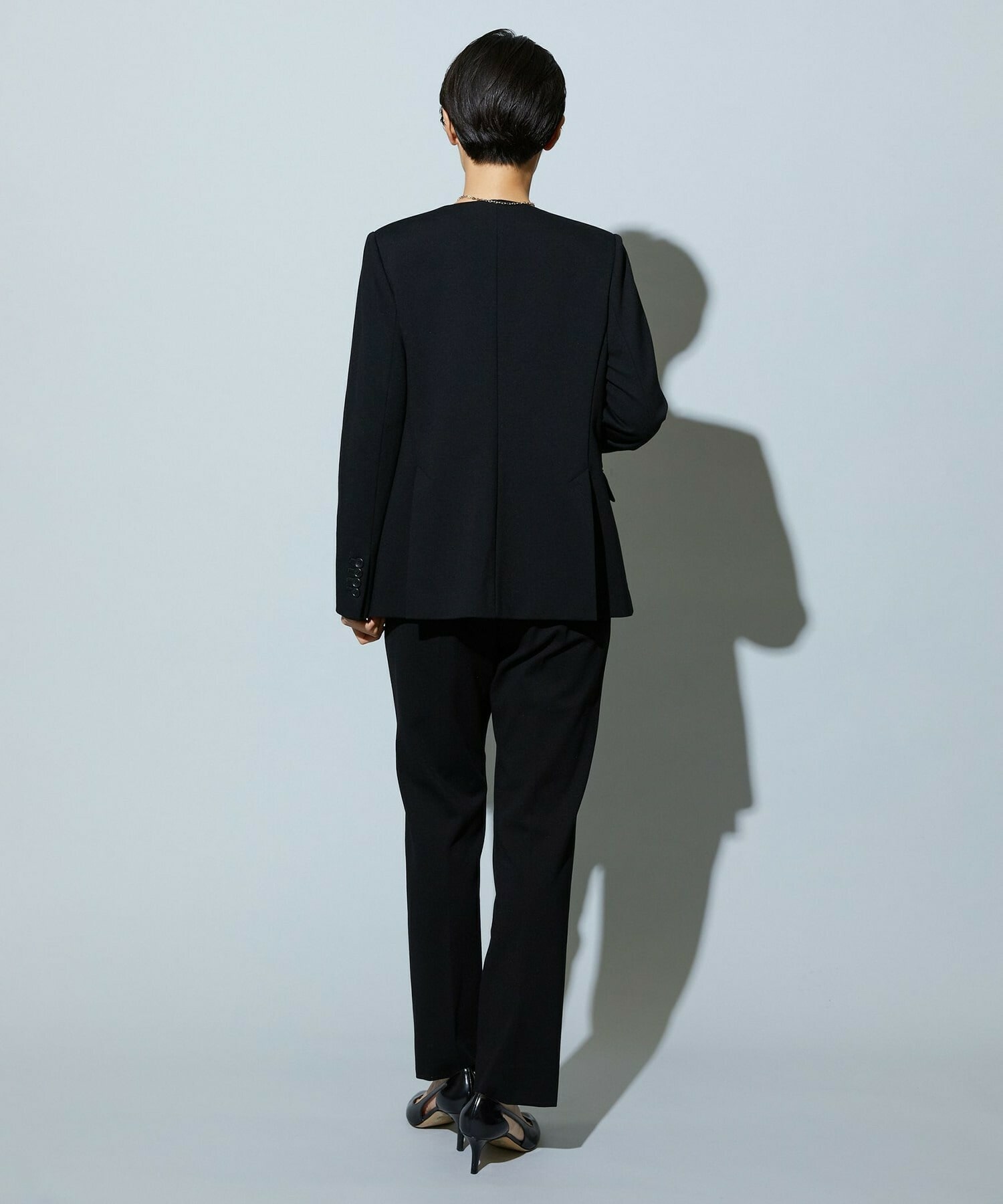 【wb】【Lサイズ】wb ハイゲージポンチノーカラージャケット 詳細画像 ブラック 9