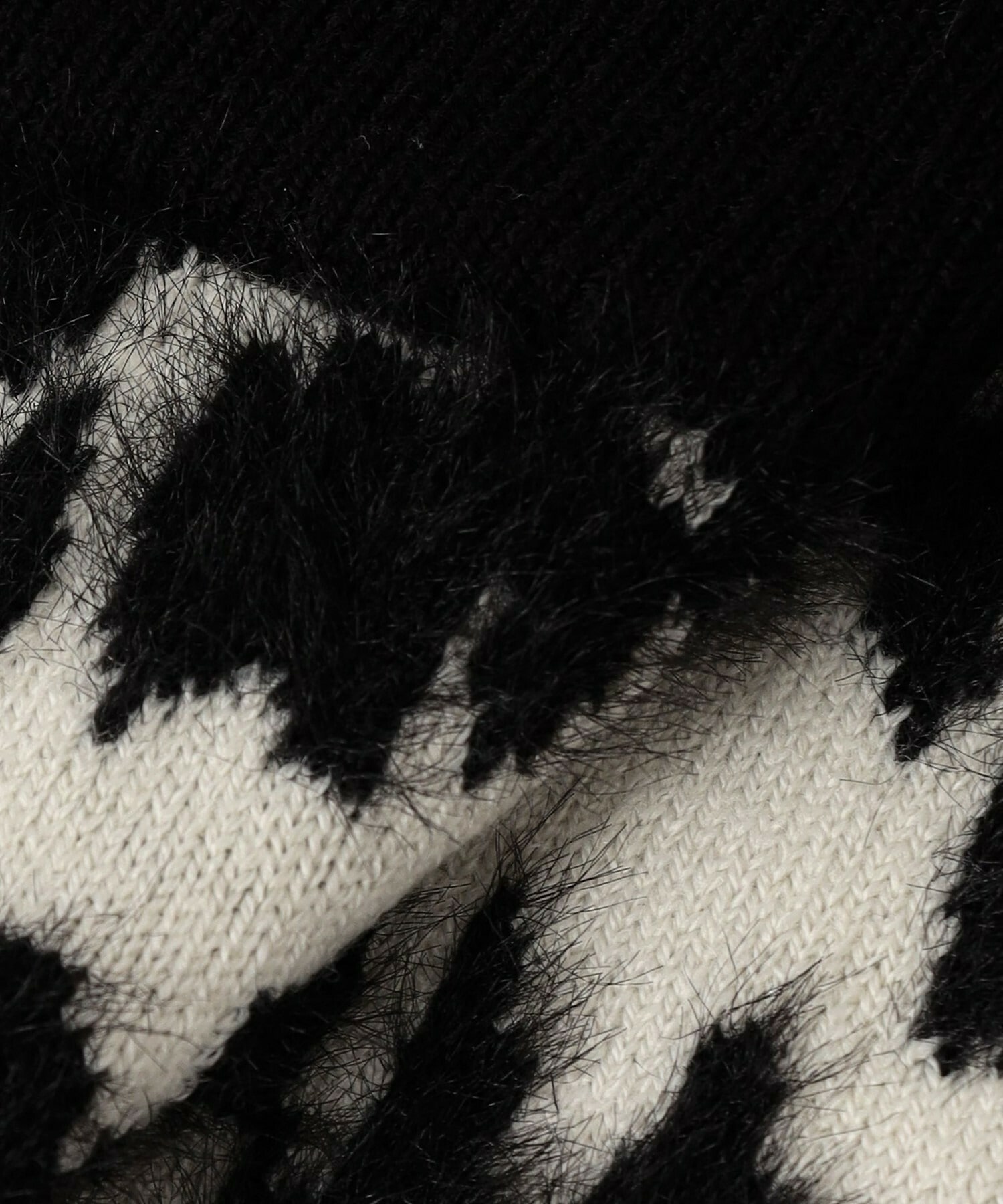 kiyori様リクエスト Lサイズ】フェザーレオパードニットタイトスカート｜BIGI online