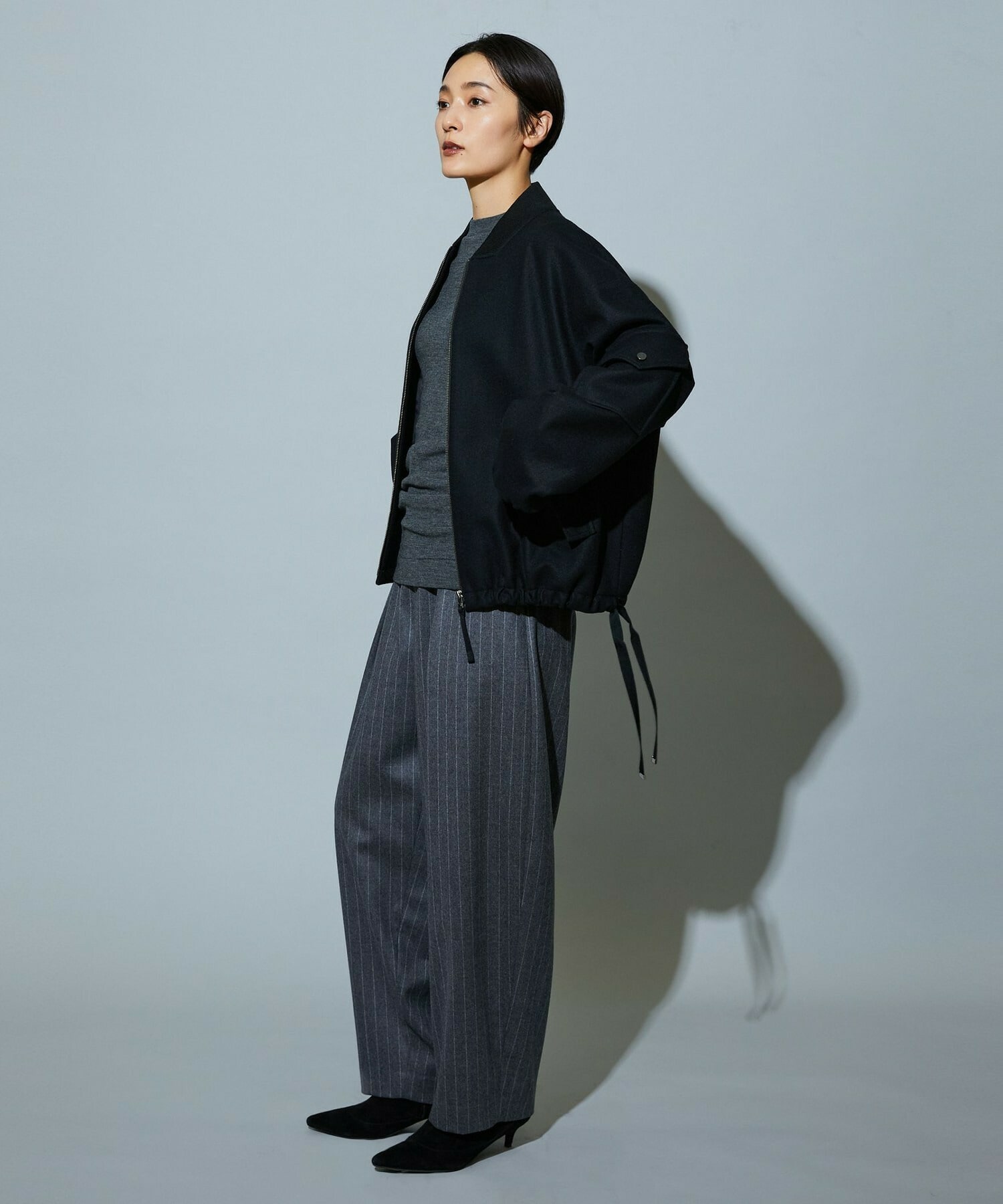 【MOGA】【Lサイズ】スタイリスト戸野塚かおるコラボ ハードミルド天竺ブルゾン 詳細画像 チャコールグレー 4