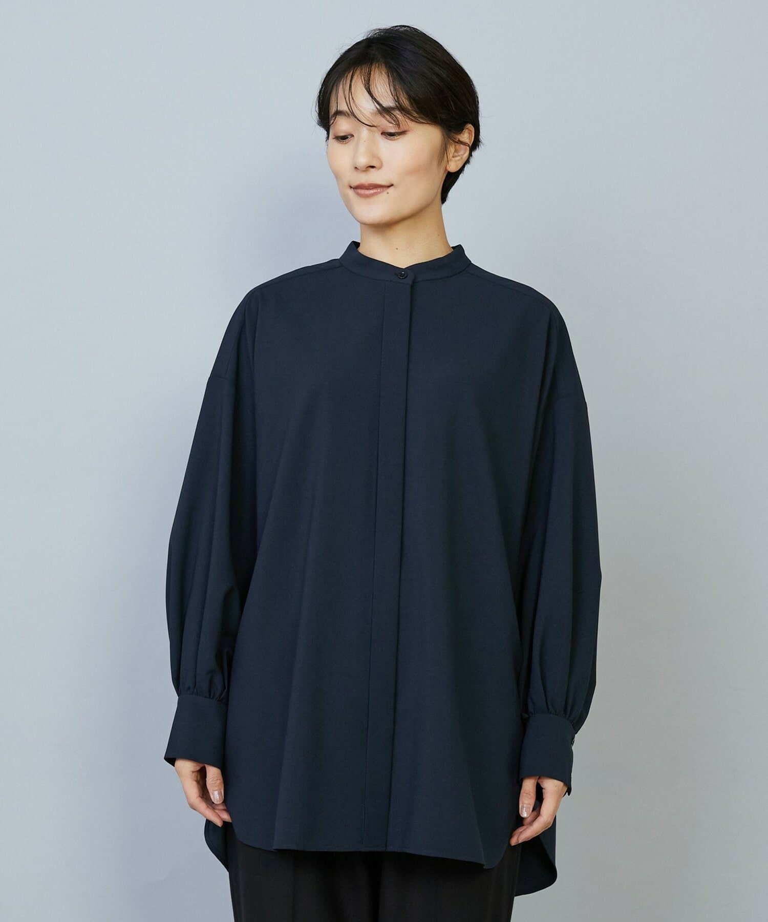 【MOGA】トロストレッチバンドカラーブラウス 詳細画像 ネイビー 20