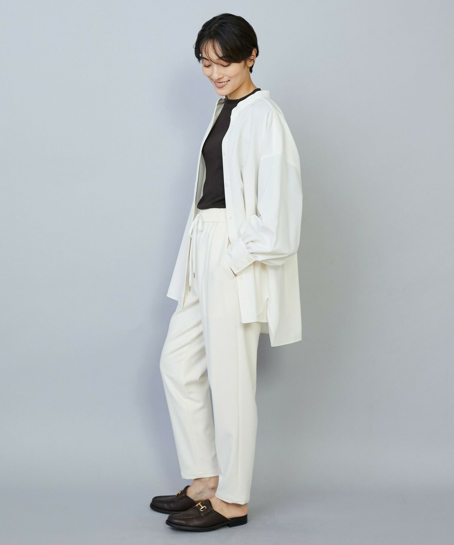 【MOGA】トロストレッチバンドカラーブラウス 詳細画像 ネイビー 4