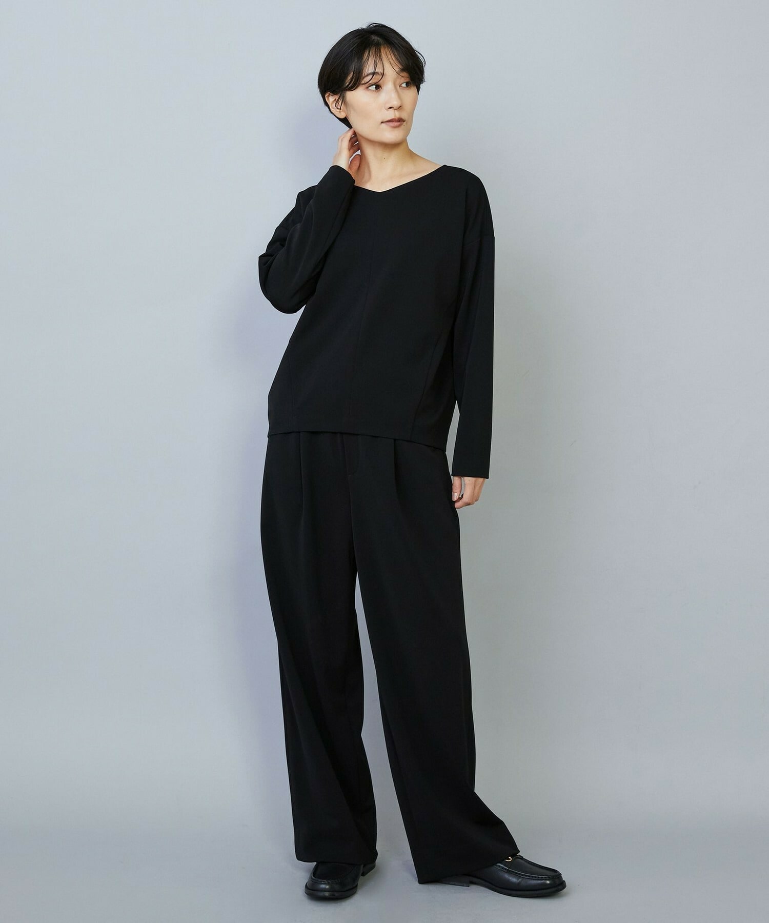 【MOGA】トリアセカルゼVネックトップス 詳細画像 ブラック 1