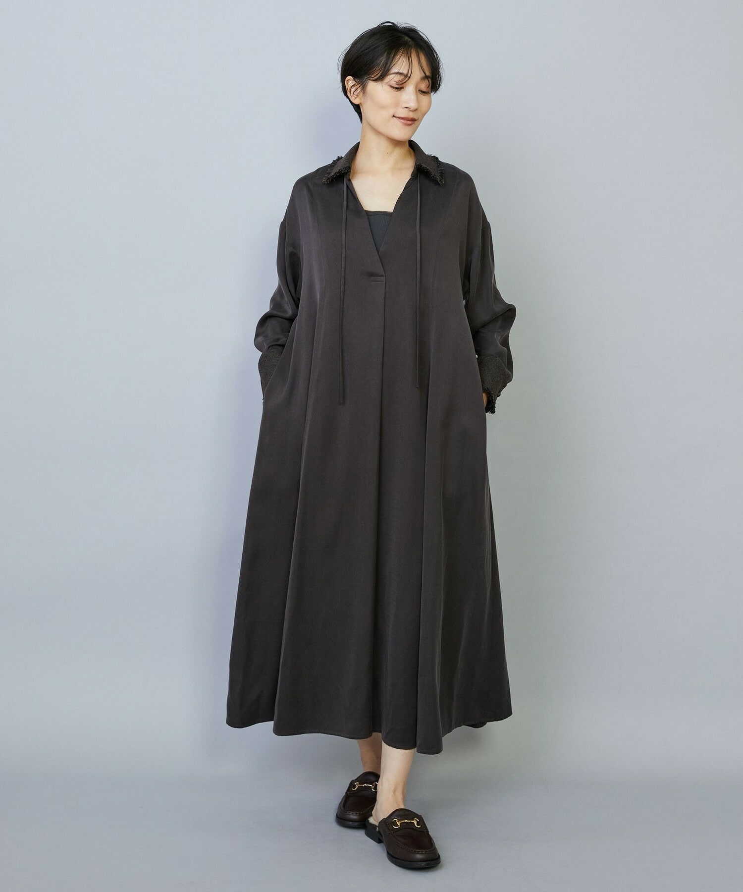 【MOGA】フィブリルサテンフレアワンピース 詳細画像 ネイビー 1