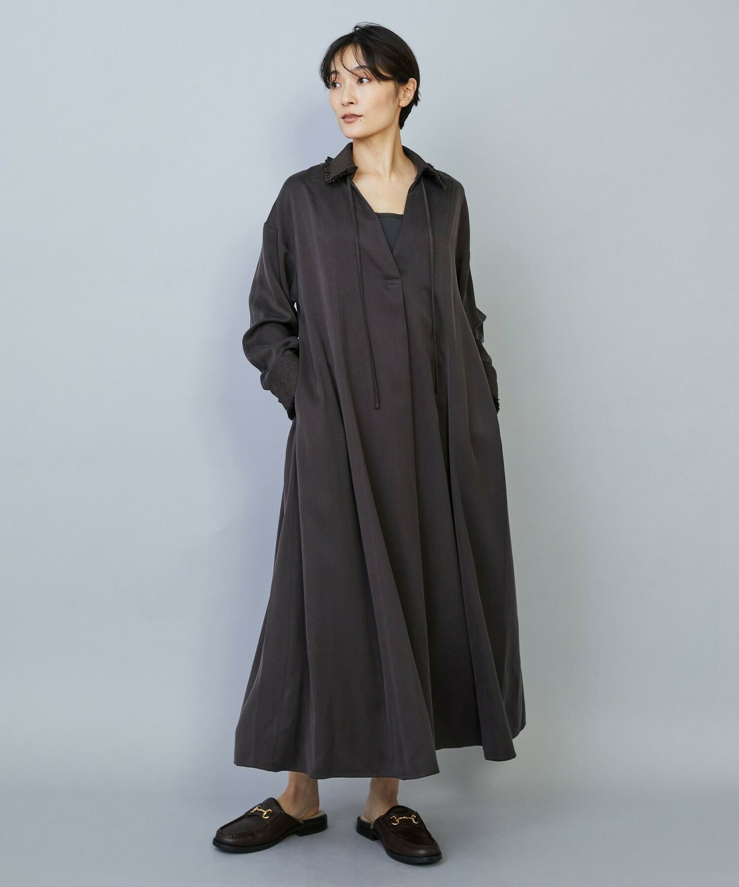 【MOGA】フィブリルサテンフレアワンピース 詳細画像 ネイビー 2