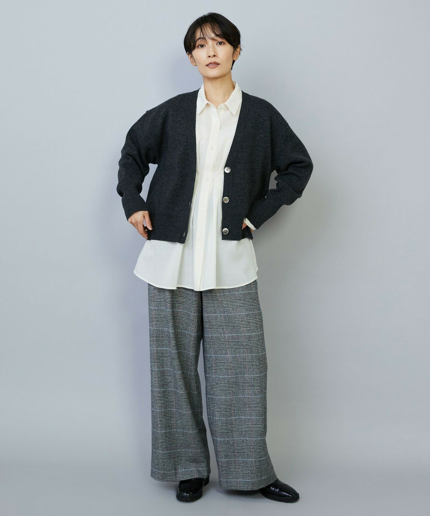 【MOGA】WOOLEN×AMOSSA Vネック配色カーディガン 詳細画像 ブルー系その他 10