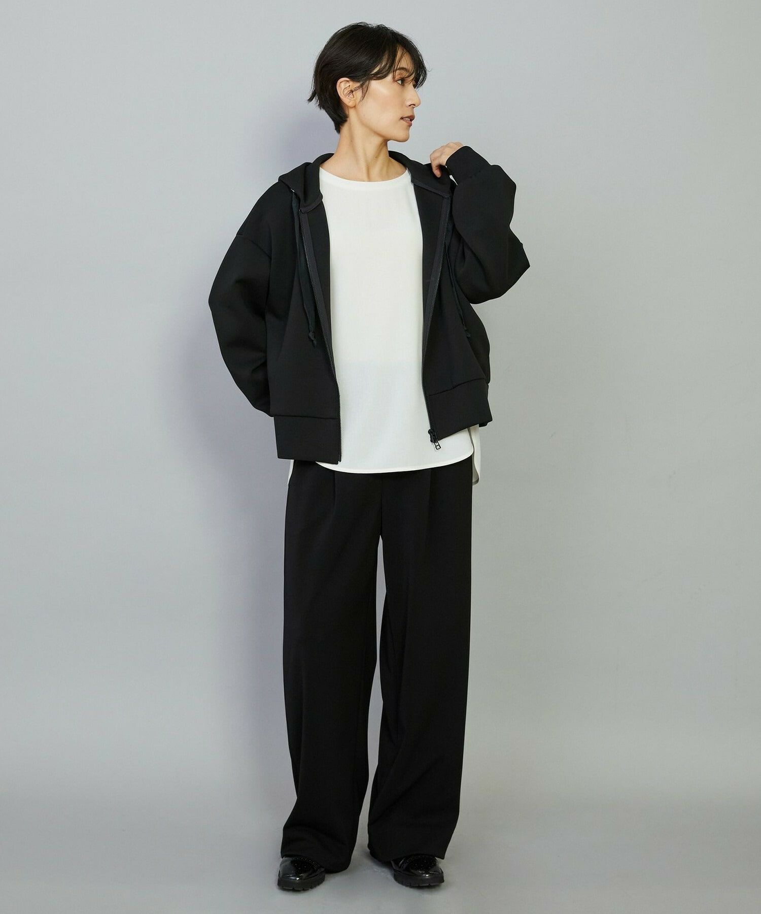 【MOGA】【Lサイズ】スムースダンボールフードジップパーカー 詳細画像 ブラック 10