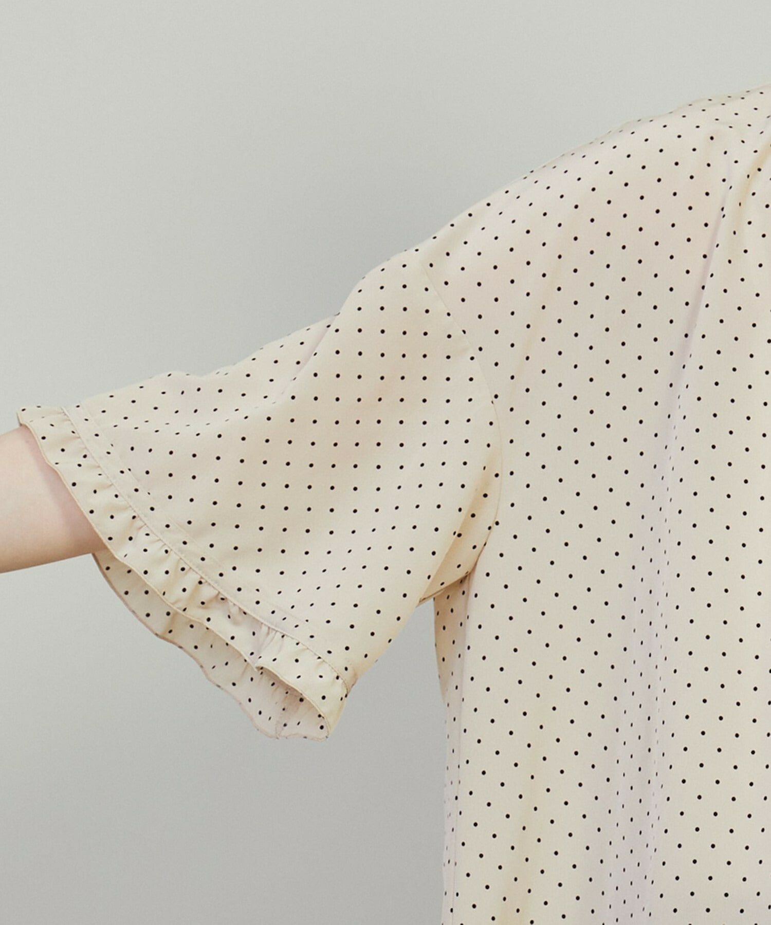 【FRAPBOIS】メローフリル ブラウス 詳細画像 ブラック 4