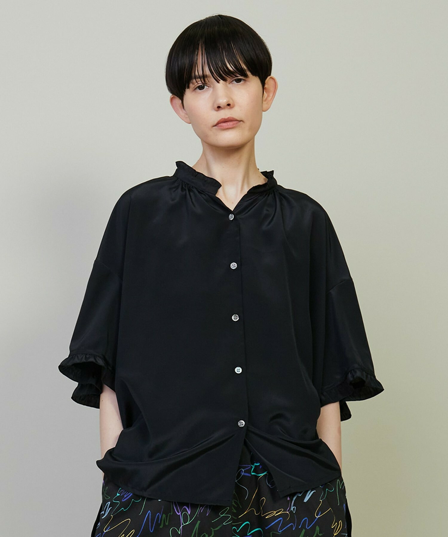 【FRAPBOIS】メローフリル ブラウス 詳細画像 ブラック 1