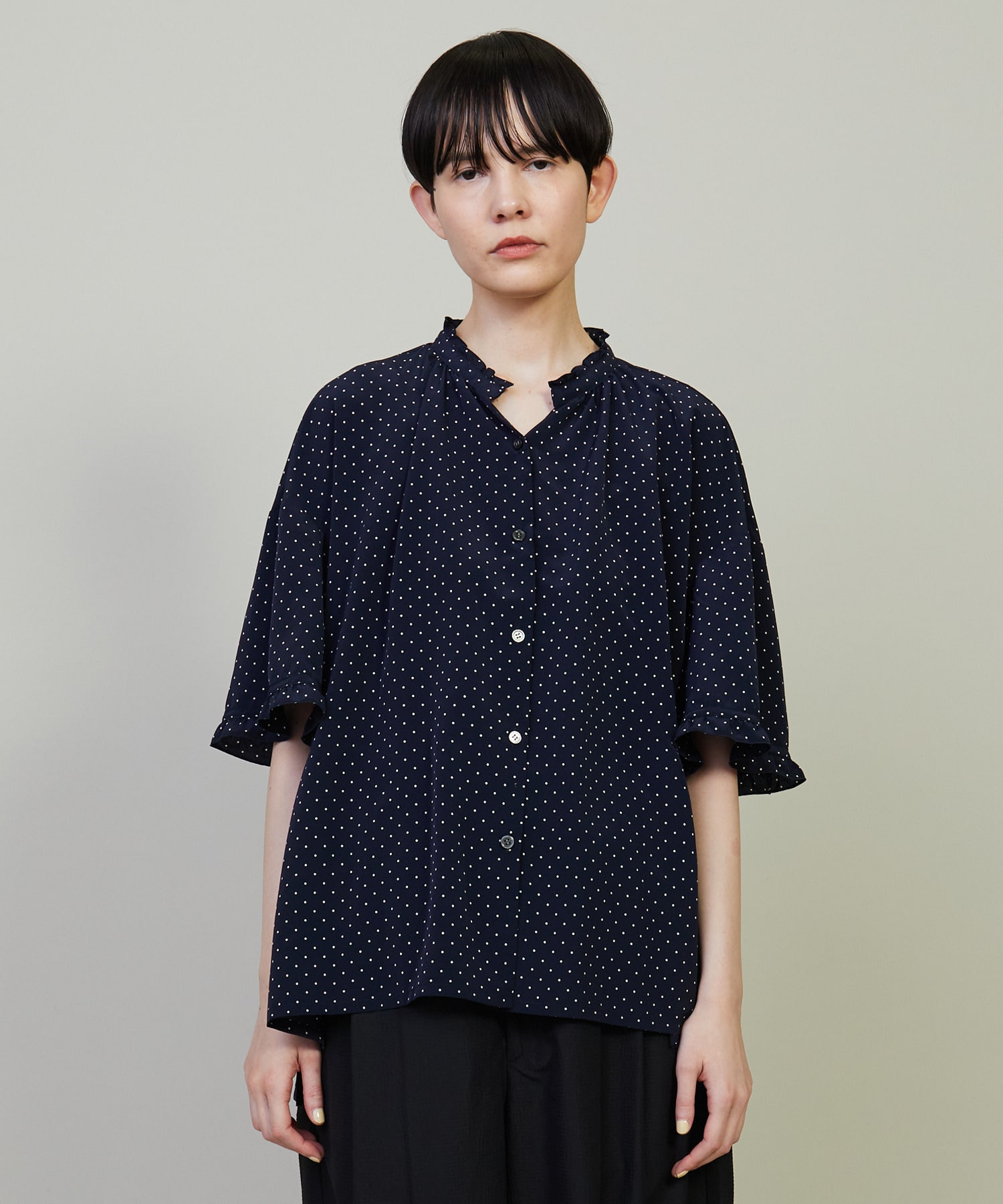 【FRAPBOIS】メローフリル ブラウス 詳細画像 ネイビー 1