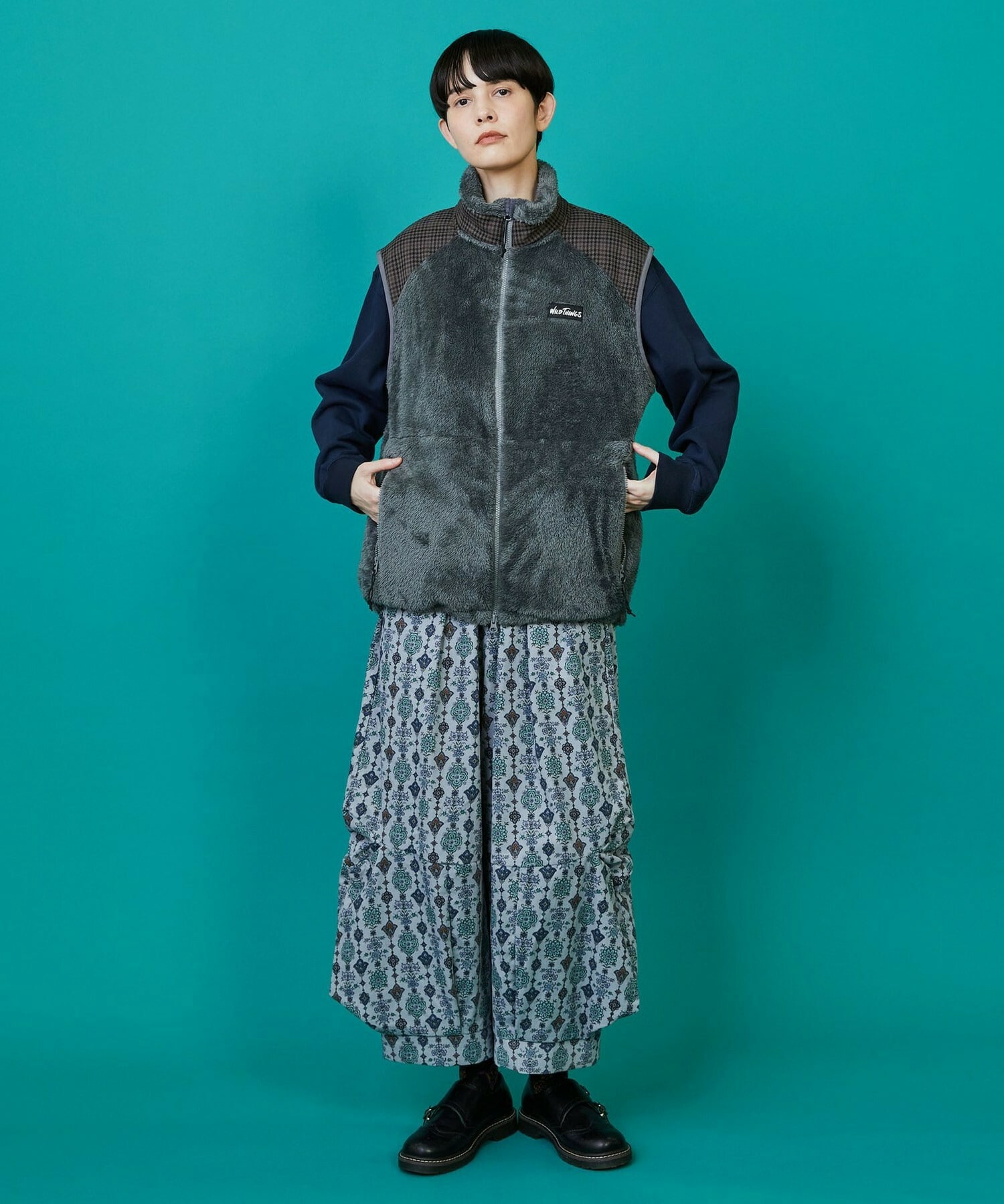 【FRAPBOIS】FRAPBOIS×WILD THINGS シャギーフリースベスト 詳細画像 ブラック 6