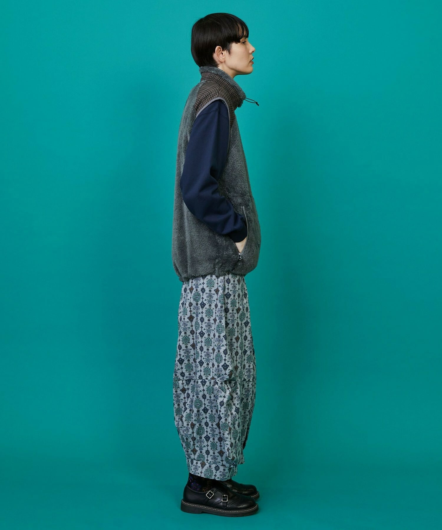 【FRAPBOIS】FRAPBOIS×WILD THINGS シャギーフリースベスト 詳細画像 ブラック 9