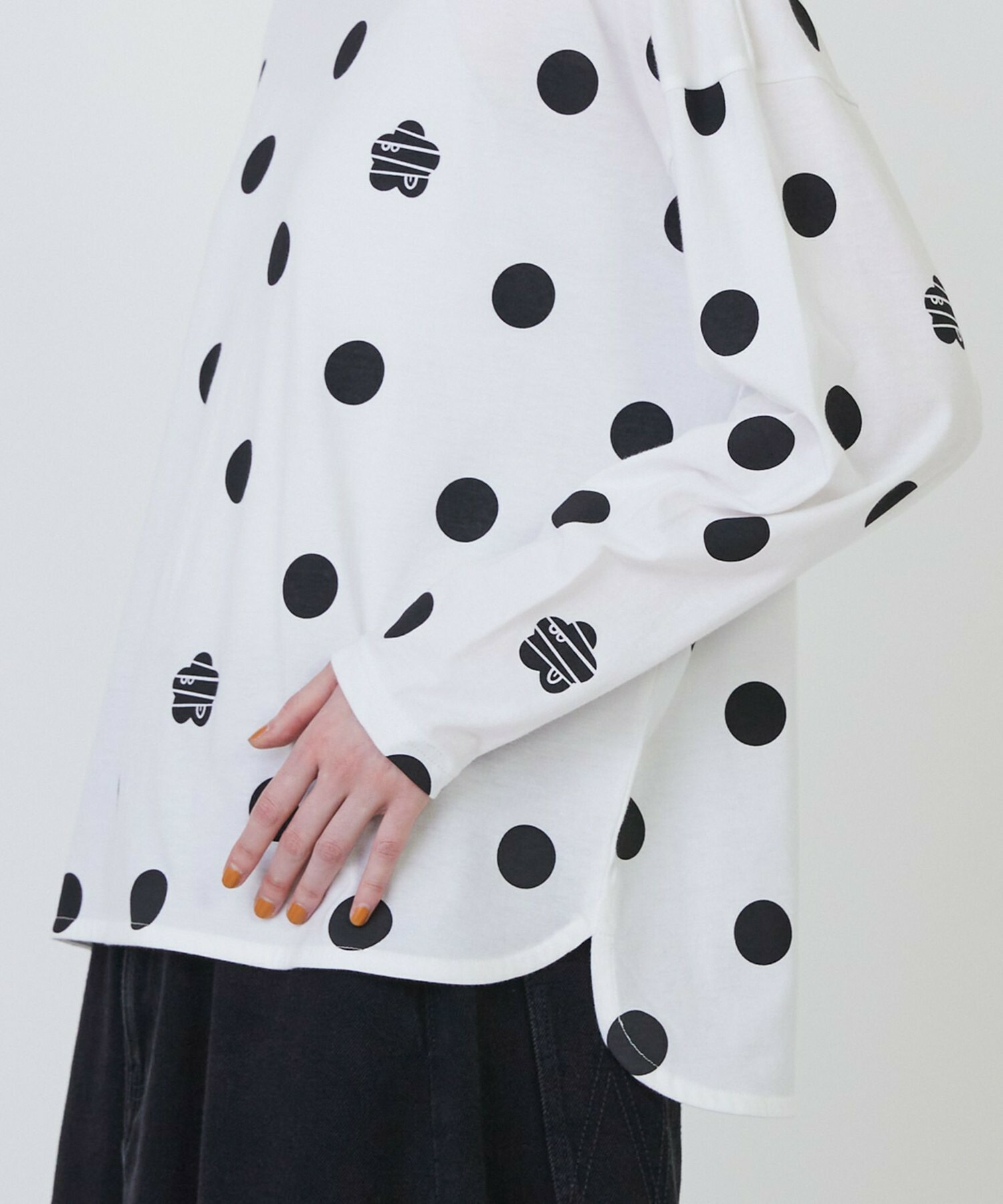 [FRAPBOIS PARK] [Green: Autumn Festival 2025 Limited Edition Color] Dot Cocoon T-shirt Detailed Image Navy 3