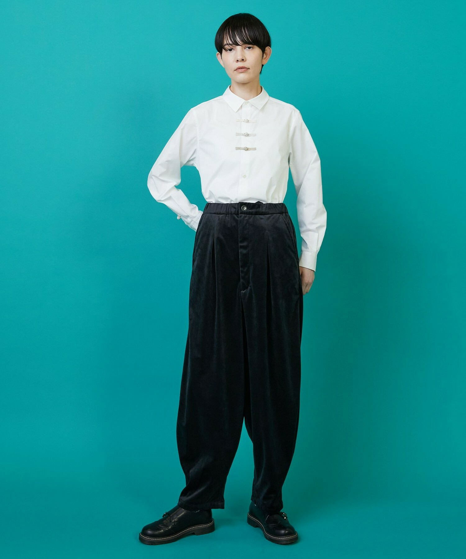 【FRAPBOIS】ベロアサール パンツ 詳細画像 ネイビー 10