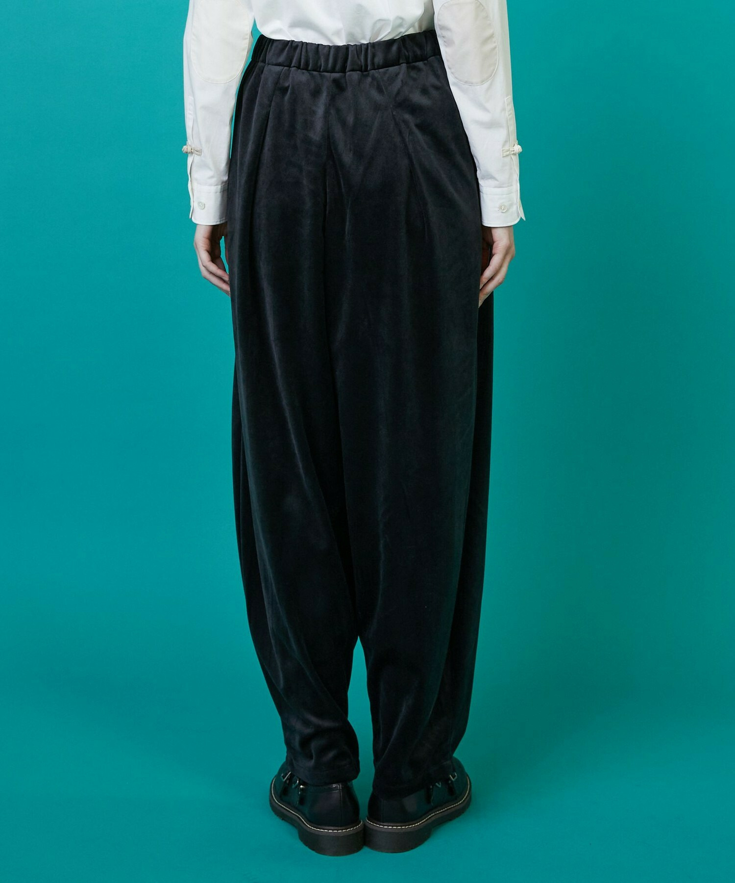 【FRAPBOIS】ベロアサール パンツ 詳細画像 ネイビー 2