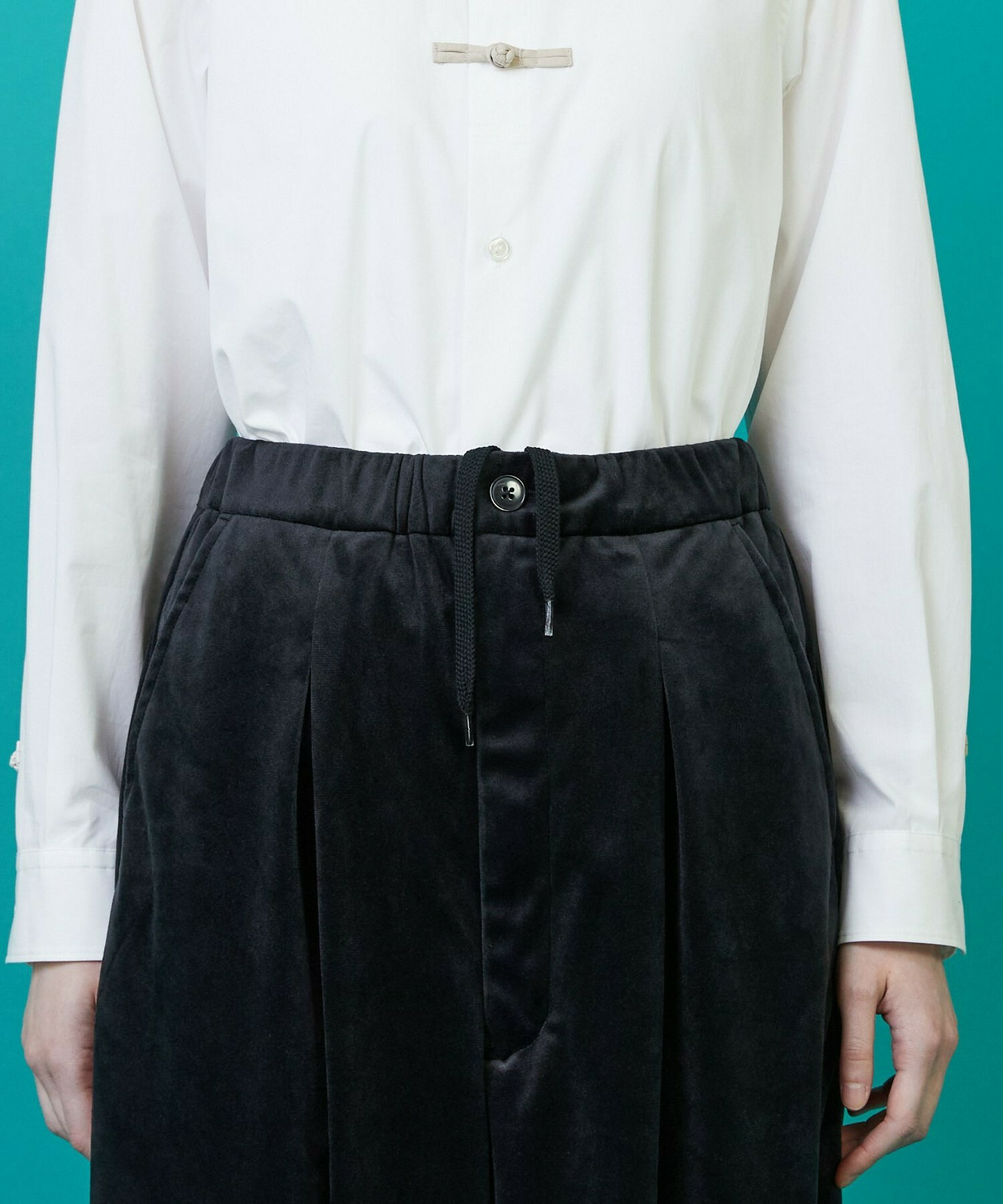 【FRAPBOIS】ベロアサール パンツ 詳細画像 ネイビー 4