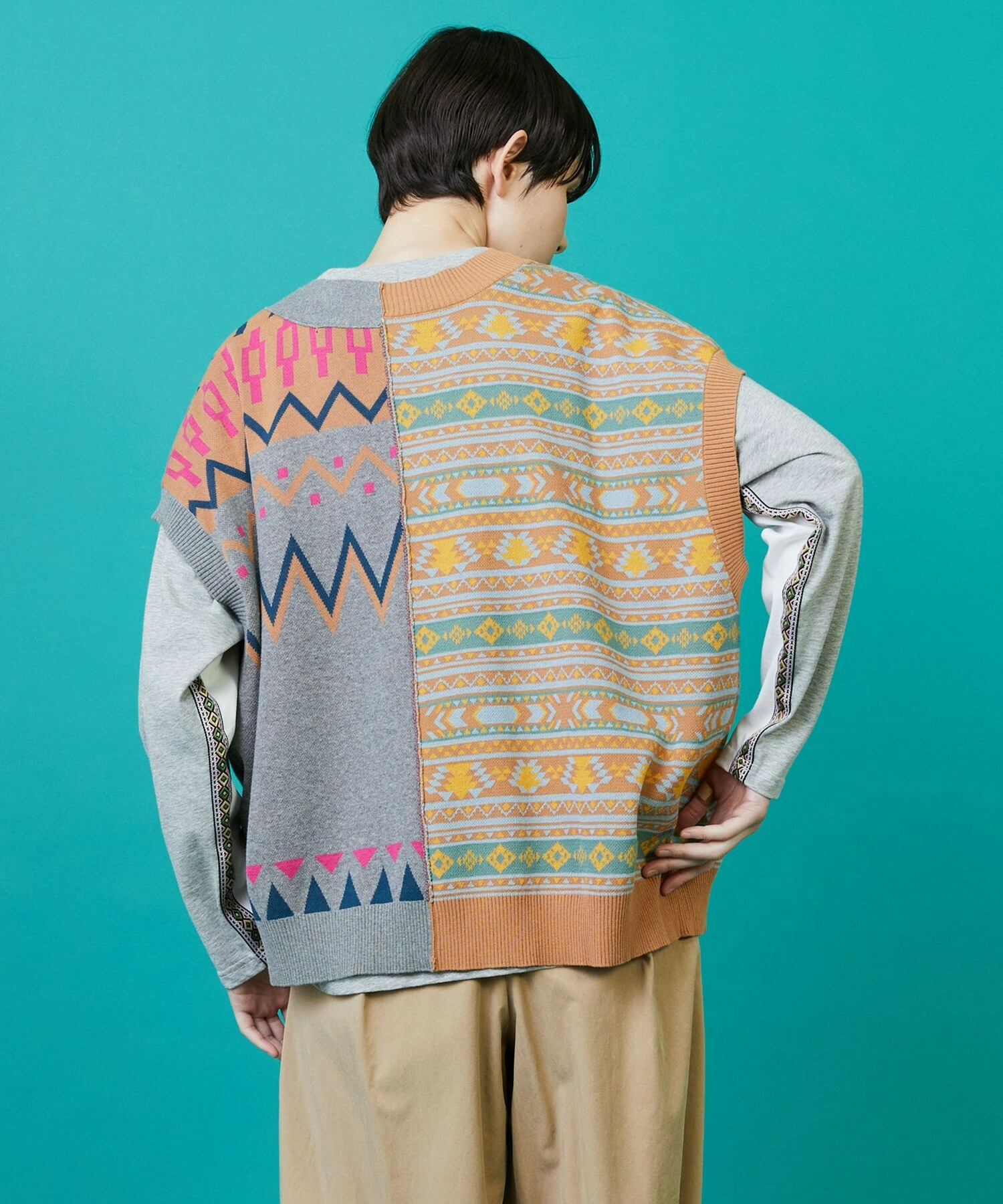 【FRAPBOIS】ノルディーネイティブ ベスト 詳細画像 ベージュ 11