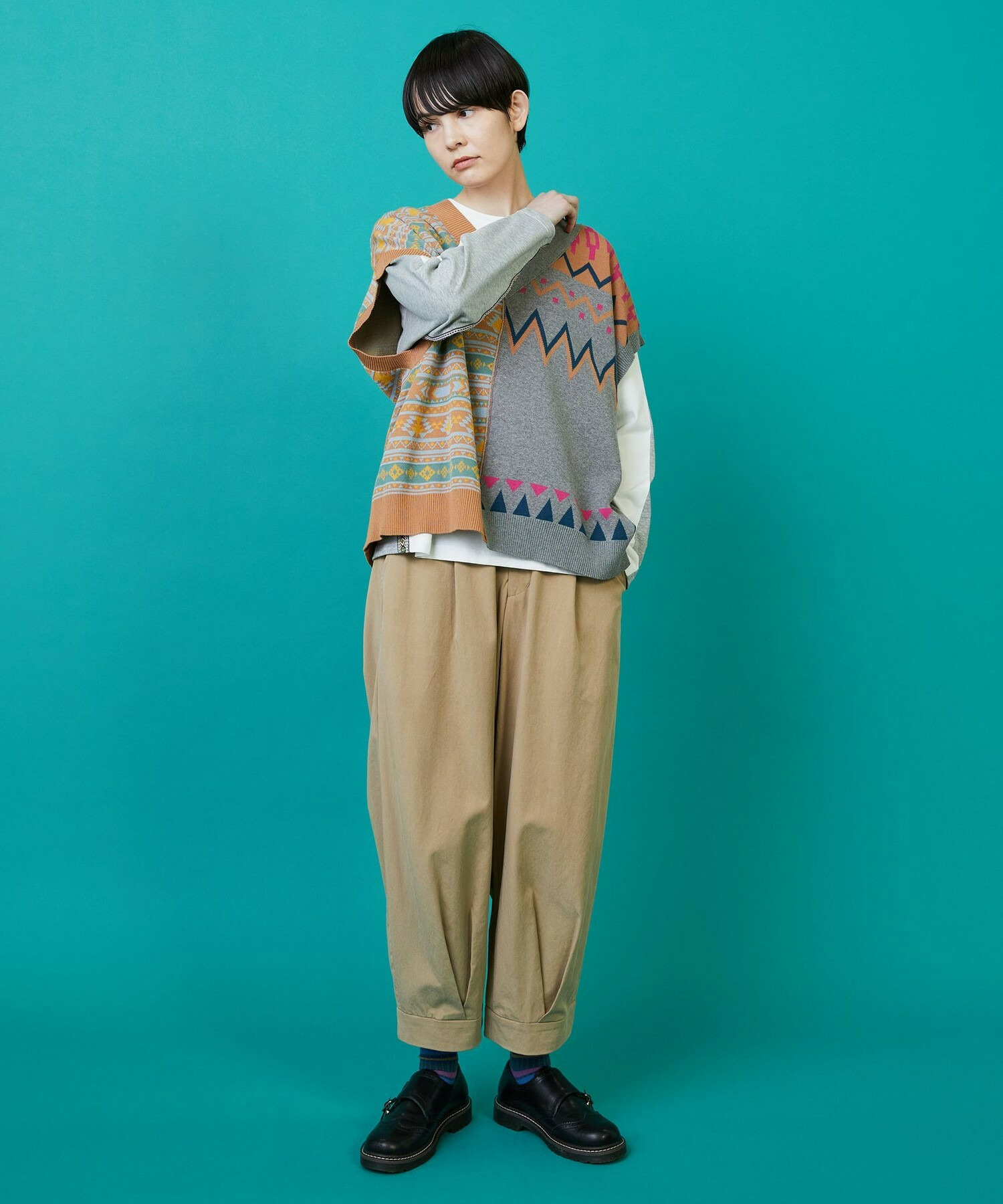 【FRAPBOIS】ノルディーネイティブ ベスト 詳細画像 ベージュ 16