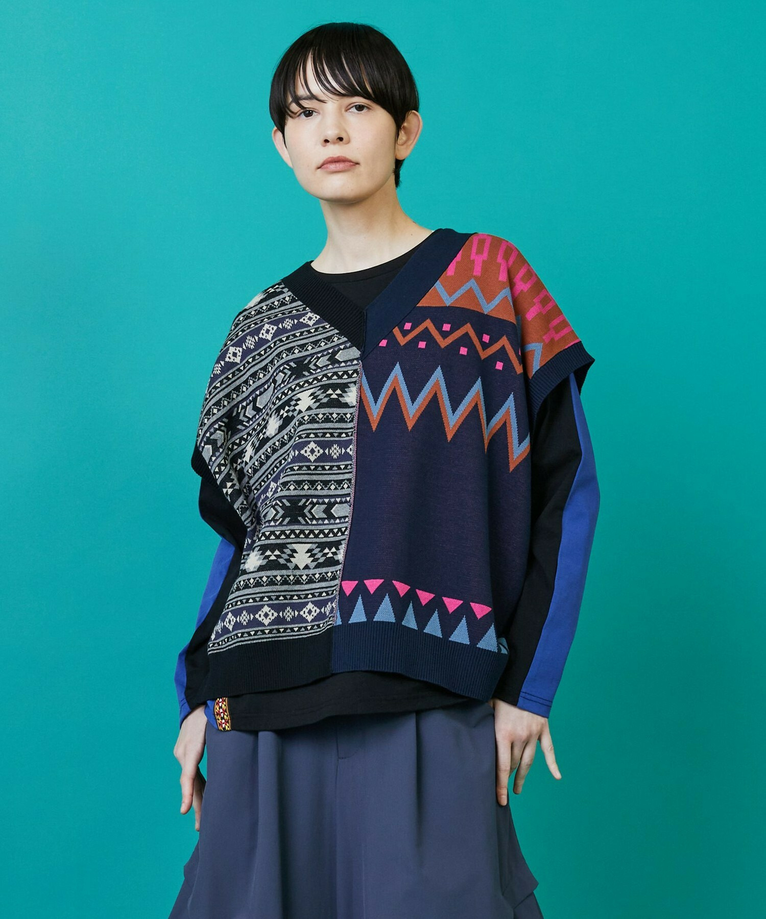 【FRAPBOIS】ノルディーネイティブ ベスト 詳細画像 ブラック 1