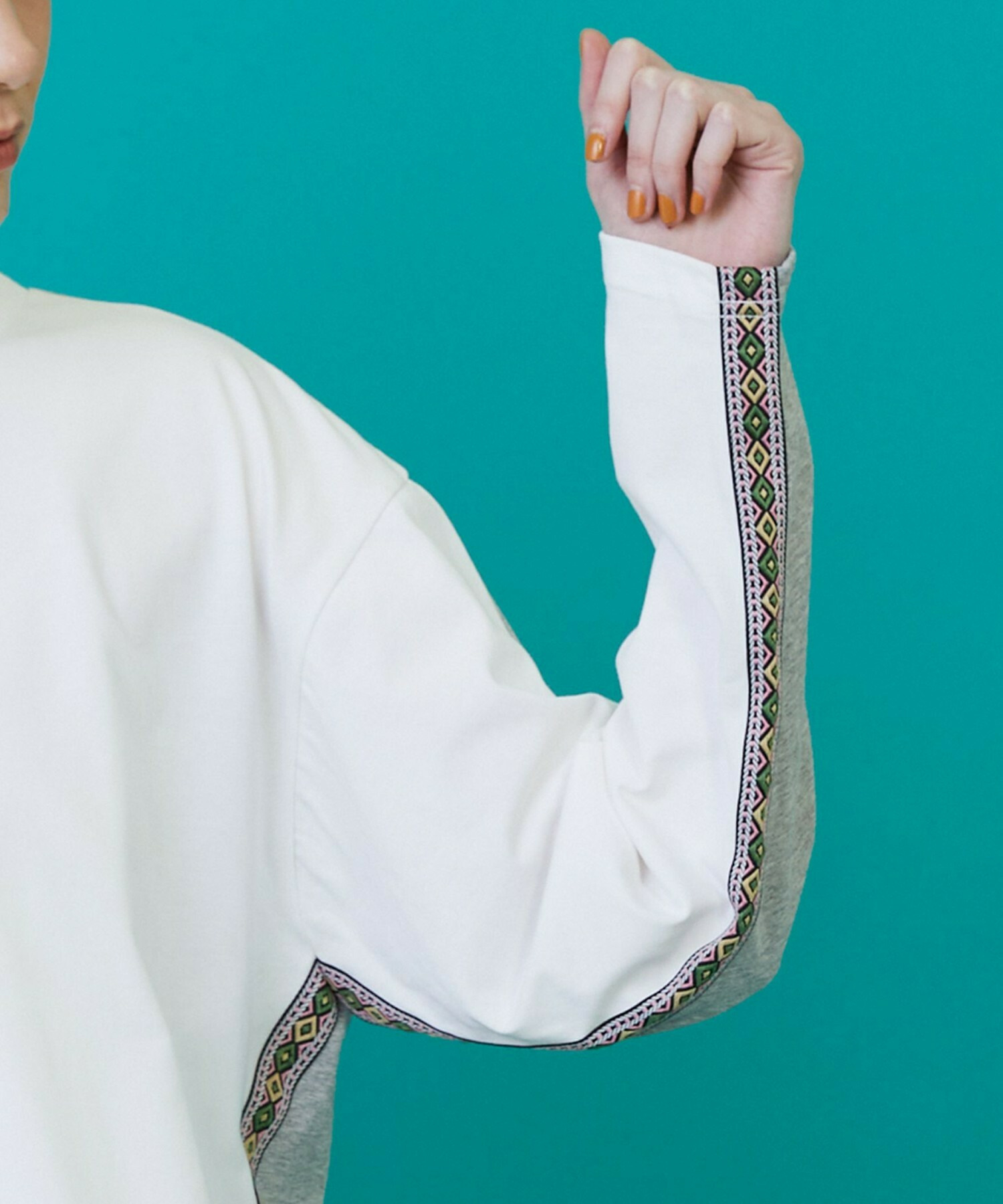 [FRAPBOIS] Tyrol Cut 剪裁與縫製細節圖 黑色 6