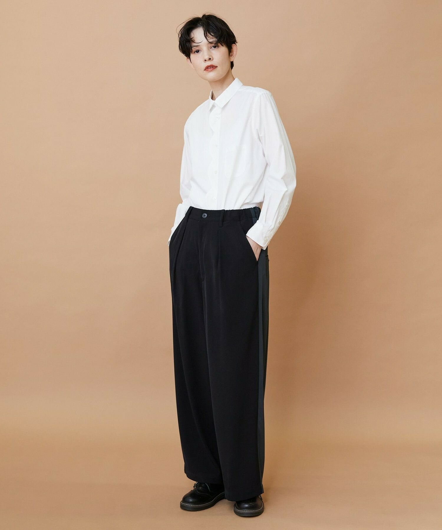 【FRAPBOIS】ニュースカラシャツ 詳細画像 ブラック 14