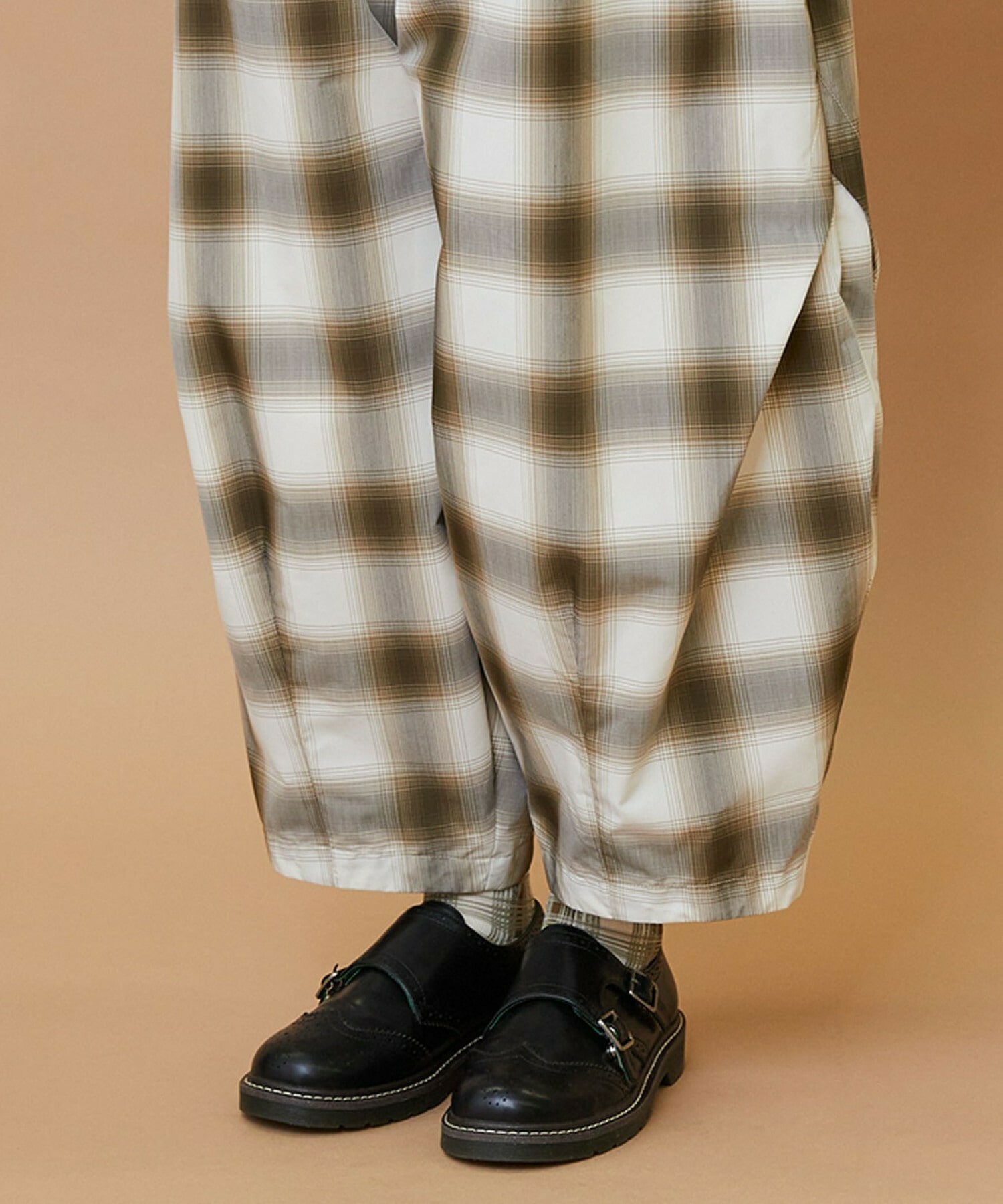 【FRAPBOIS】オンブレー パンツ 詳細画像 グリーン 4