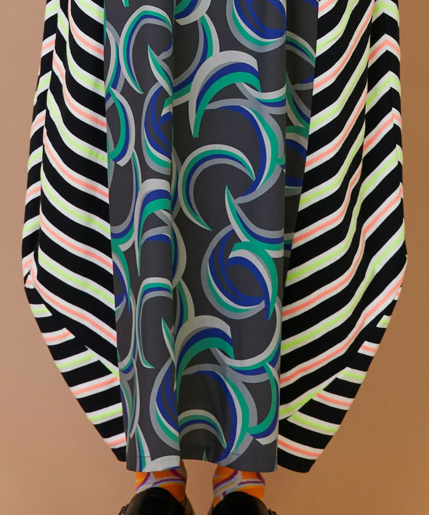 【FRAPBOIS】ウォーターサーフェス スカート 詳細画像 ベージュ 4