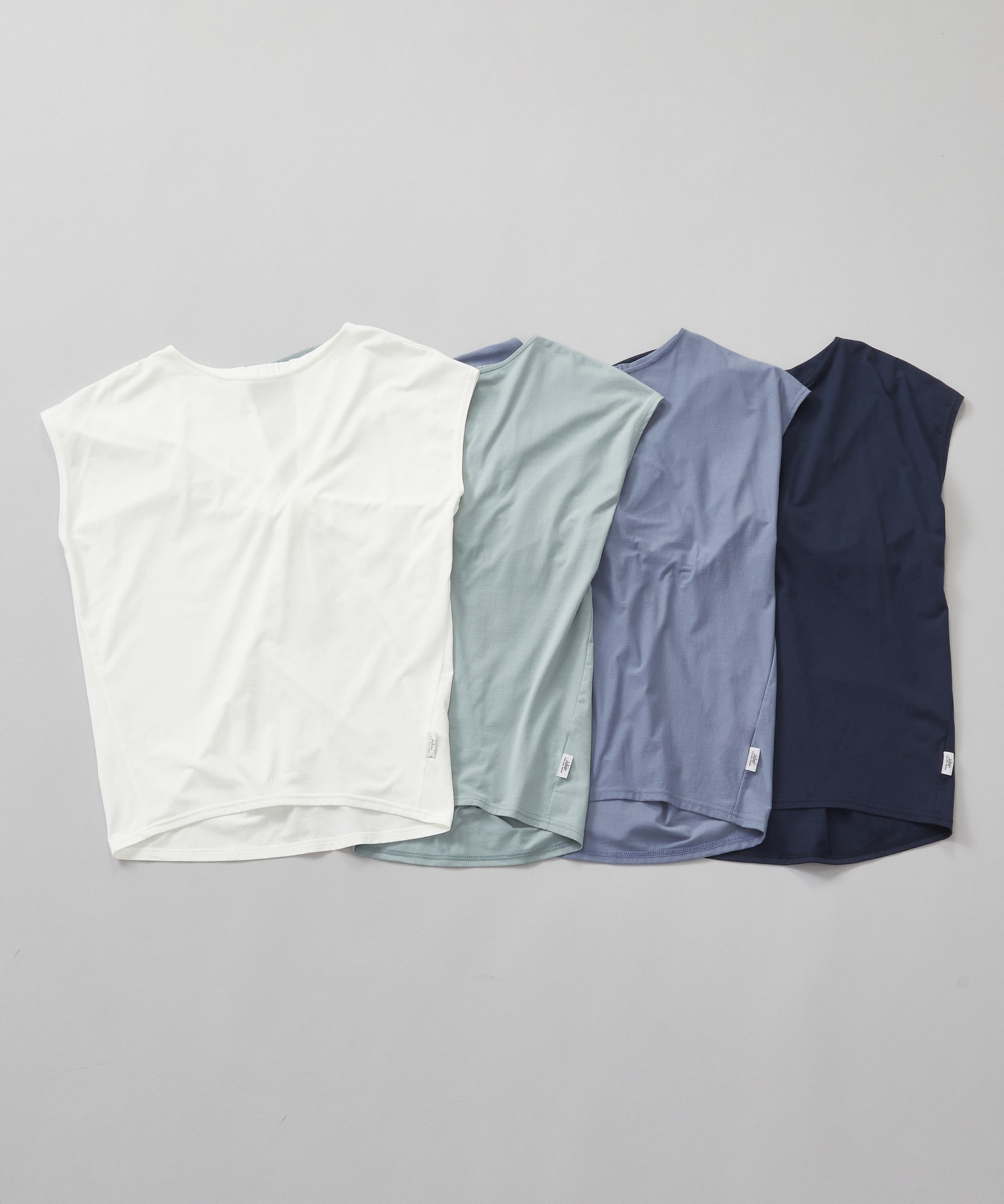 【Julier】【定番】ライトプライム バッククロスチュニック/エコ・UVカット・吸汗速乾・ホットヨガ対応・ラッシュガード 詳細画像 ネイビー 9