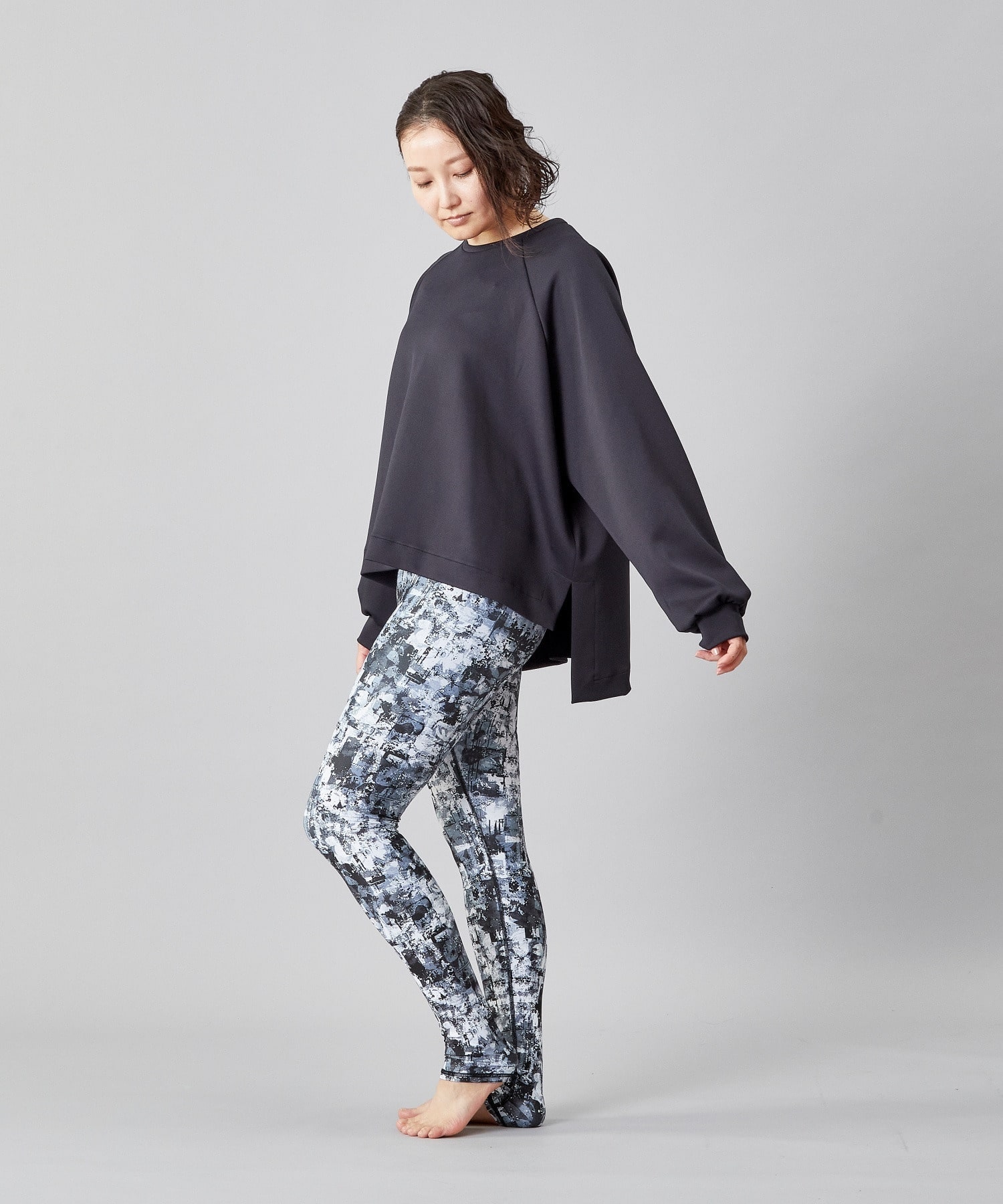 【Julier】プランプストレッチラージトップス/エコ・抗菌防臭・吸水速乾・ハイストレッチ 詳細画像 カーキ 19